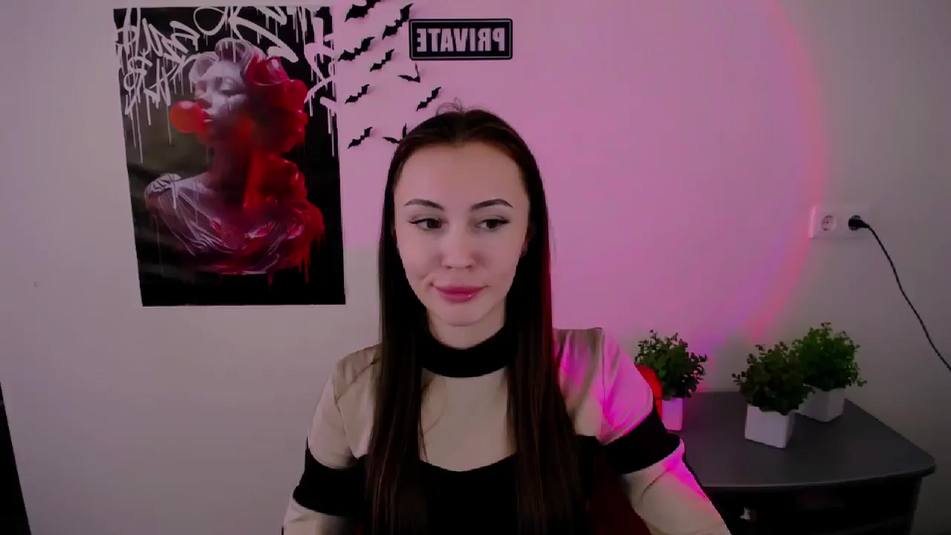 Gallery image thumbnail from Nikonara_'s myfreecams stream on, 03/16/2025, 13:43 image 14 of 20