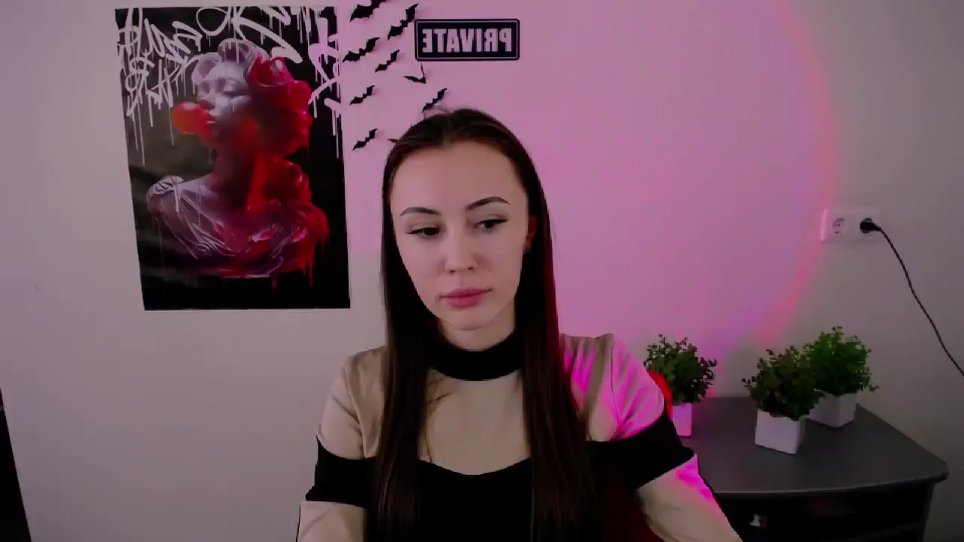 Gallery image thumbnail from Nikonara_'s myfreecams stream on, 03/16/2025, 13:43 image 15 of 20