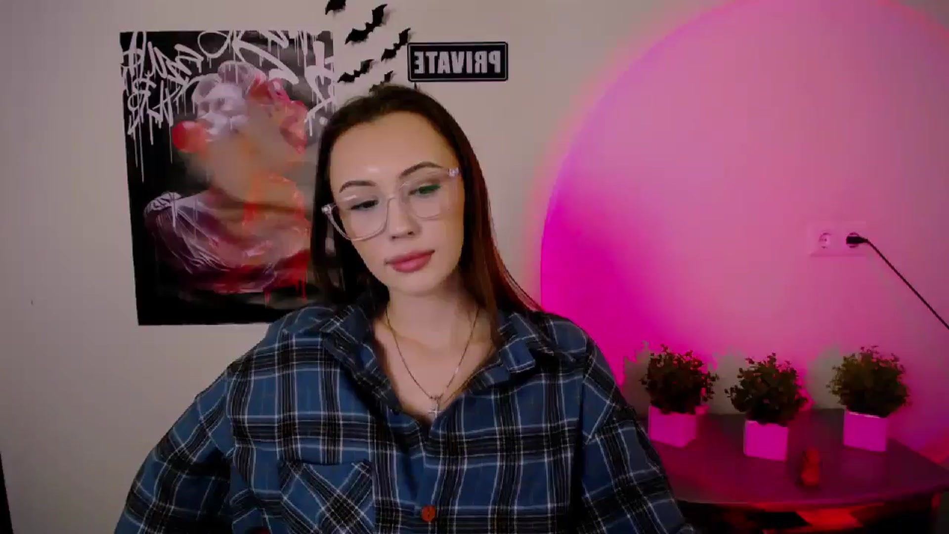 Gallery image thumbnail from Nikonara_'s myfreecams stream on, 03/23/2025, 14:48 image 9 of 20