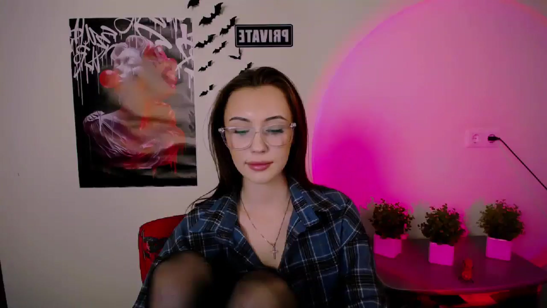 Gallery image thumbnail from Nikonara_'s myfreecams stream on, 03/23/2025, 14:48 image 15 of 20