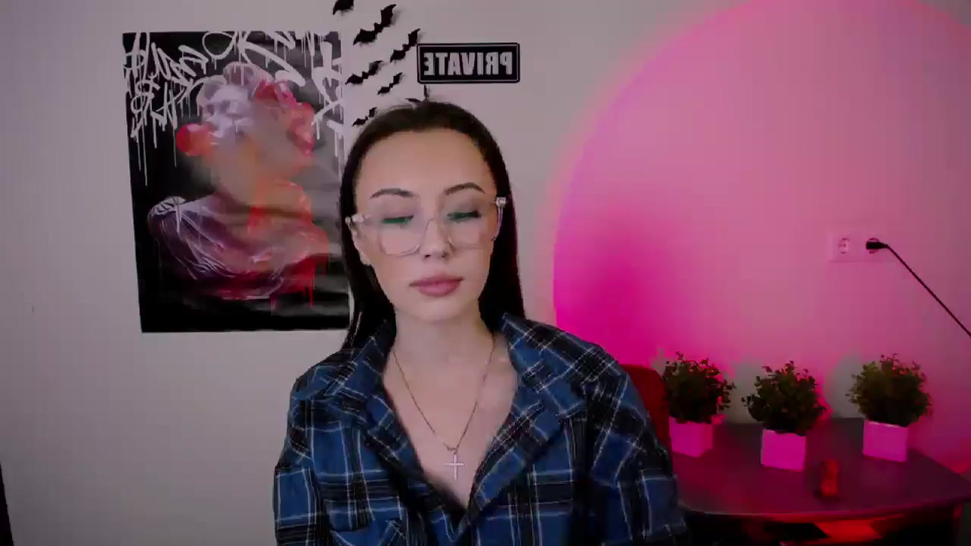 Gallery image thumbnail from Nikonara_'s myfreecams stream on, 03/23/2025, 14:48 image 5 of 20