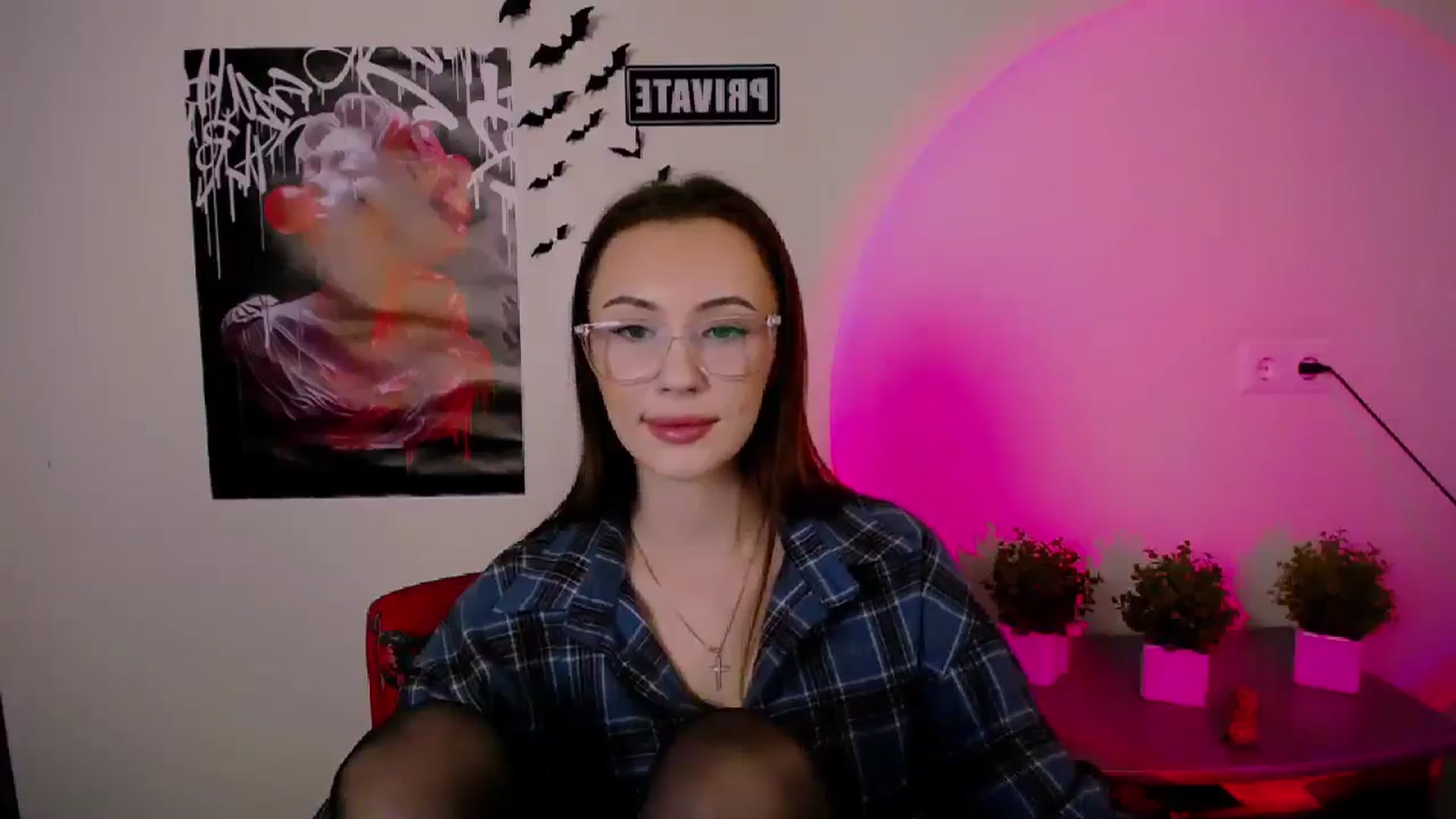 Gallery image thumbnail from Nikonara_'s myfreecams stream on, 03/23/2025, 14:48 image 13 of 20