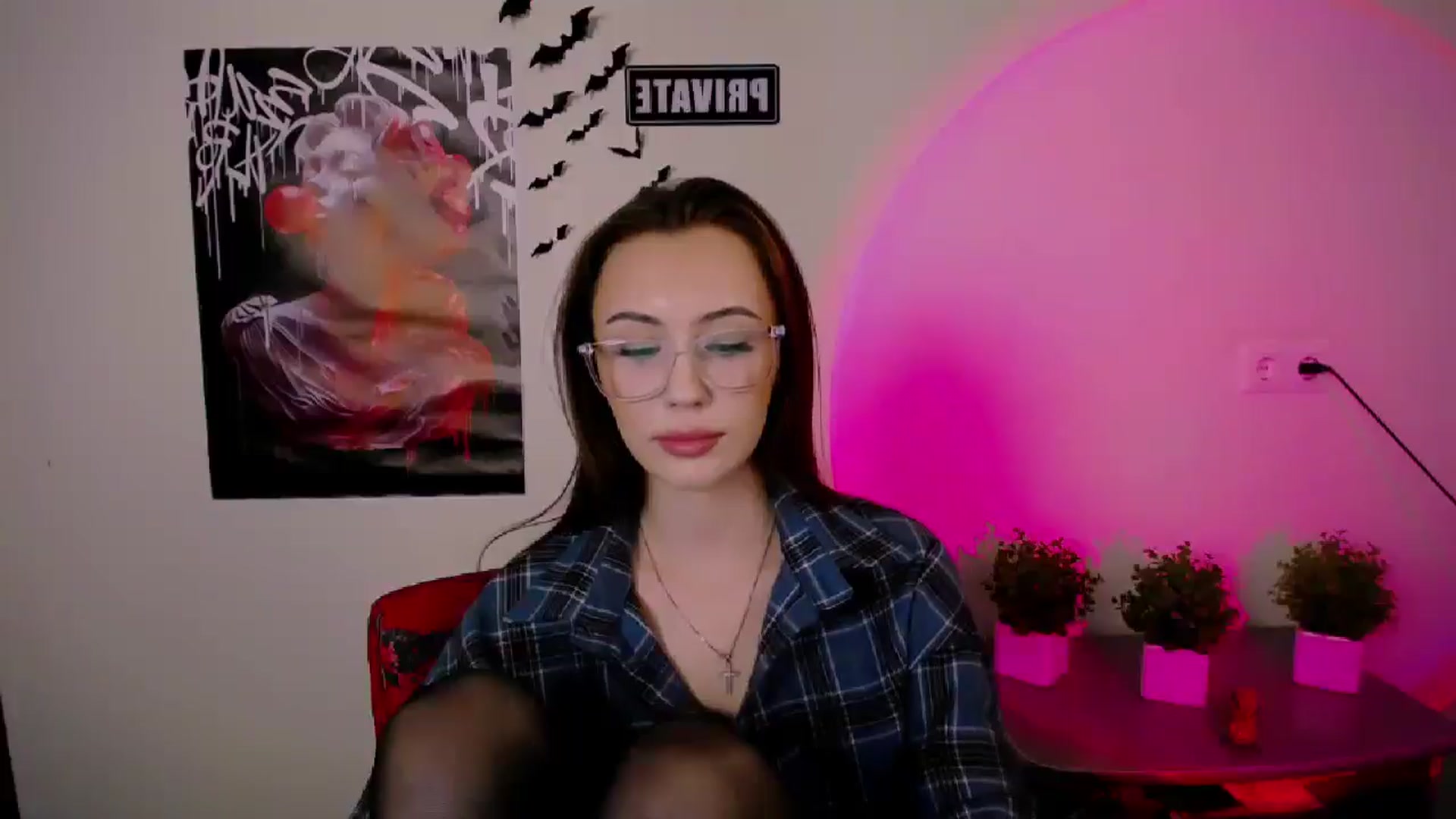 Gallery image thumbnail from Nikonara_'s myfreecams stream on, 03/23/2025, 14:48 image 16 of 20
