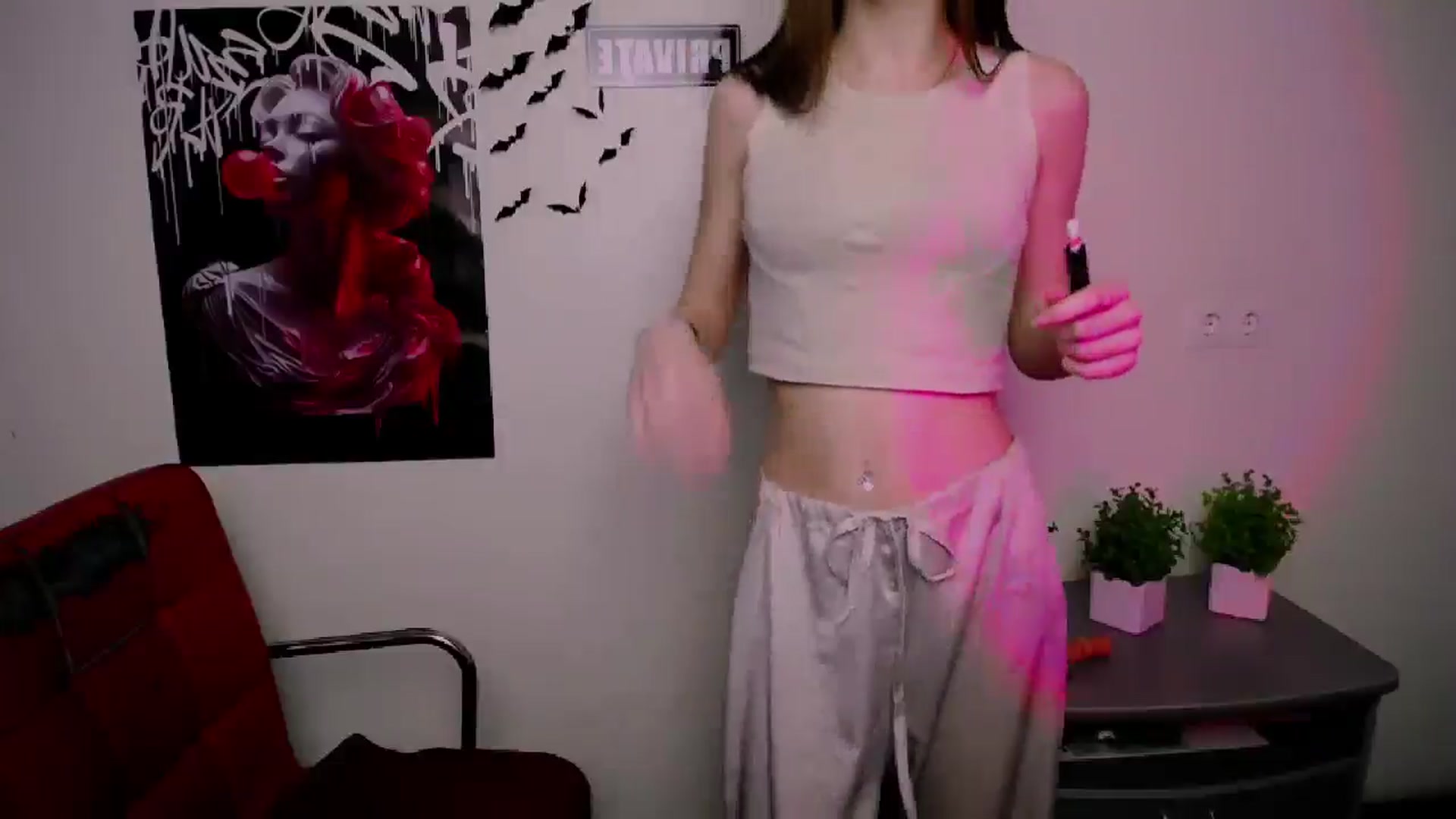 Gallery image thumbnail from Nikonara_'s myfreecams stream on, 04/13/2025, 18:14 image 5 of 20