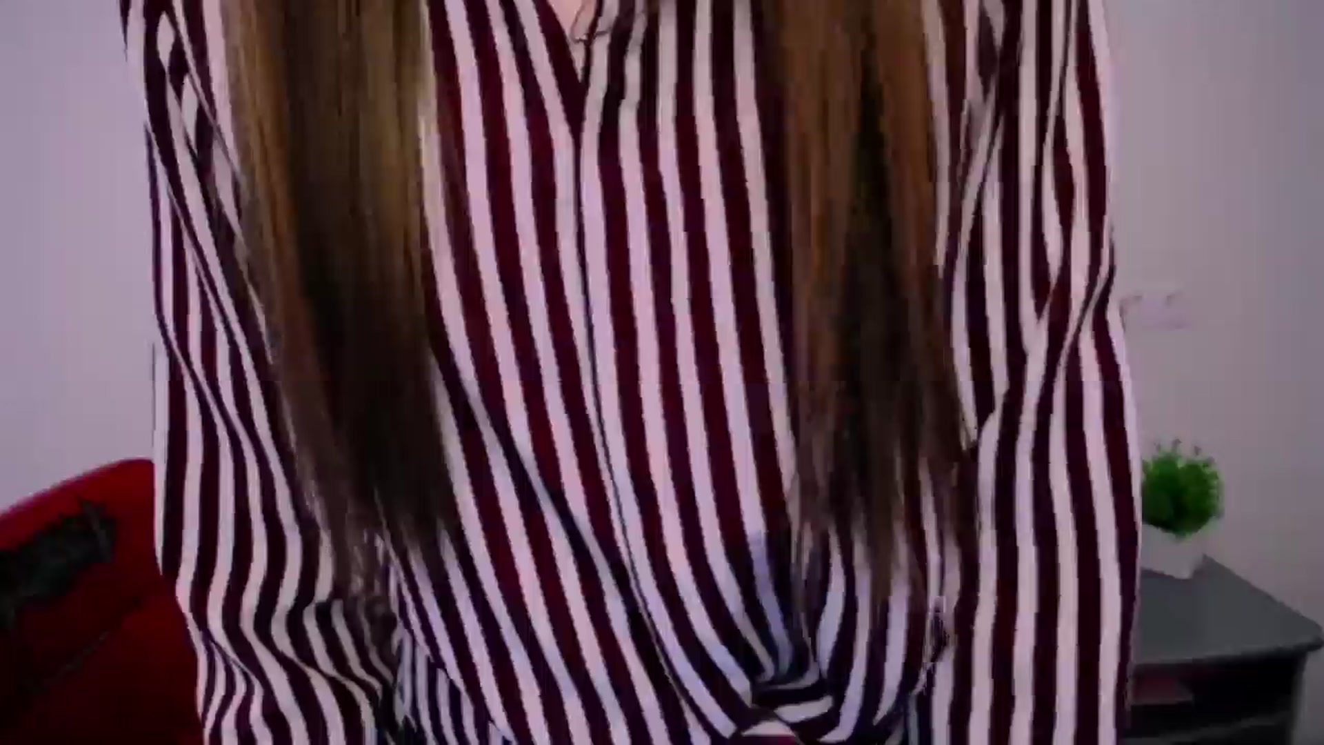 Gallery image thumbnail from Nikonara_'s myfreecams stream on, 04/18/2025, 15:28 image 19 of 20