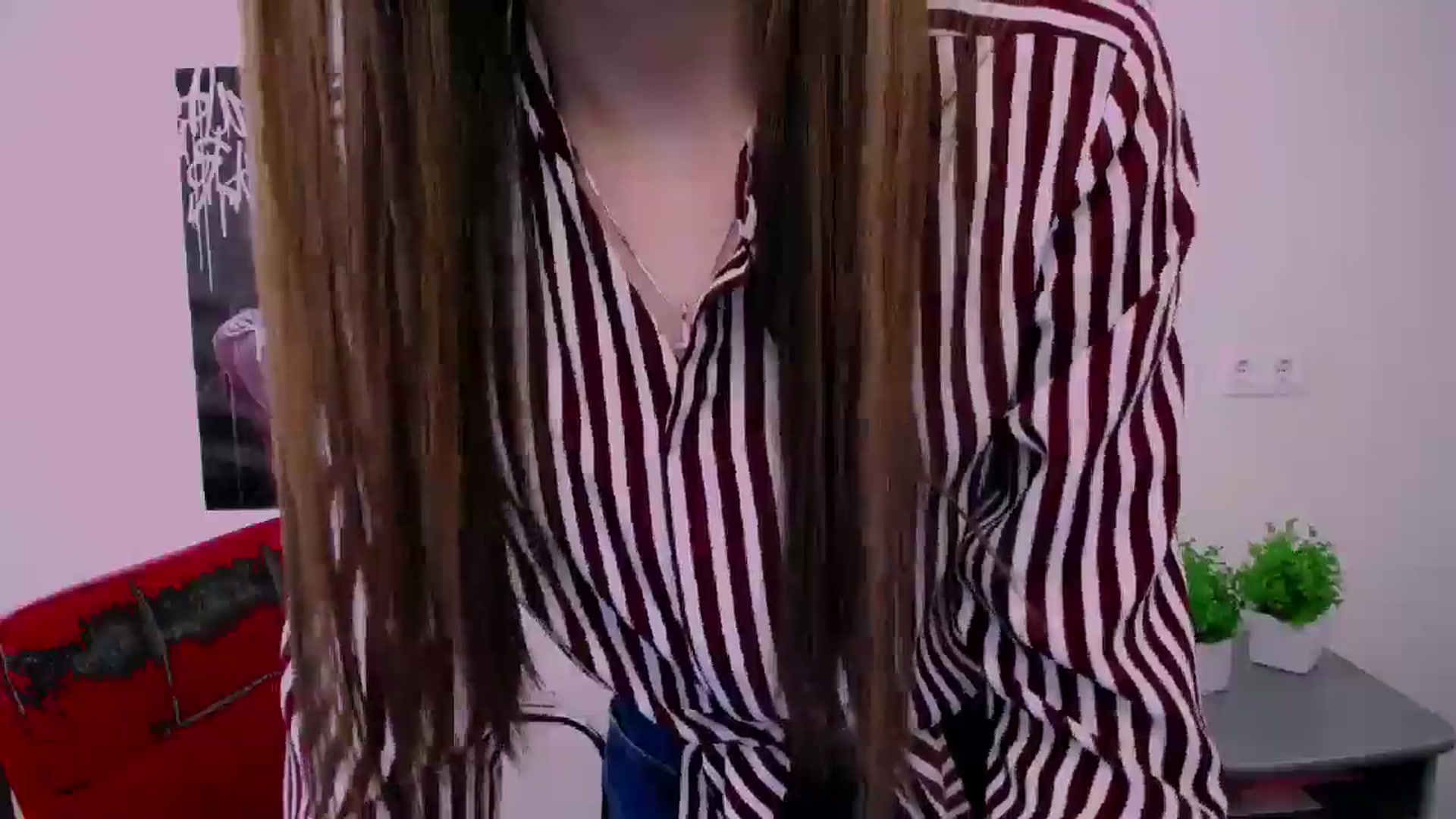 Gallery image thumbnail from Nikonara_'s myfreecams stream on, 04/18/2025, 15:28 image 7 of 20