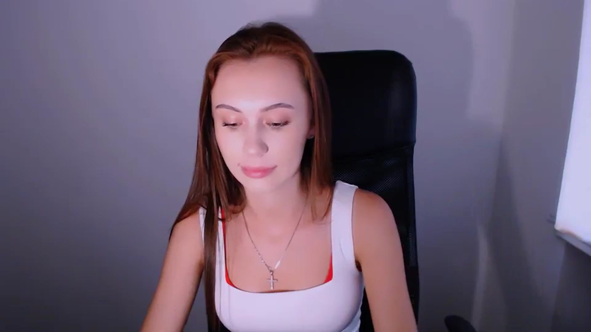 Gallery image thumbnail from Nikonara_'s myfreecams stream on, 06/15/2025, 16:17 image 16 of 20