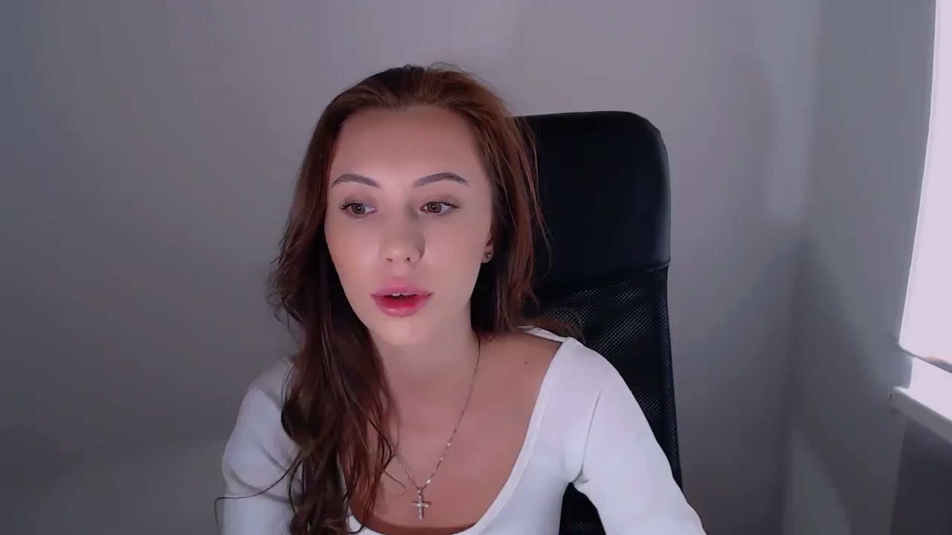 Gallery image thumbnail from Nikonara_'s myfreecams stream on, 06/16/2025, 14:20 image 10 of 20