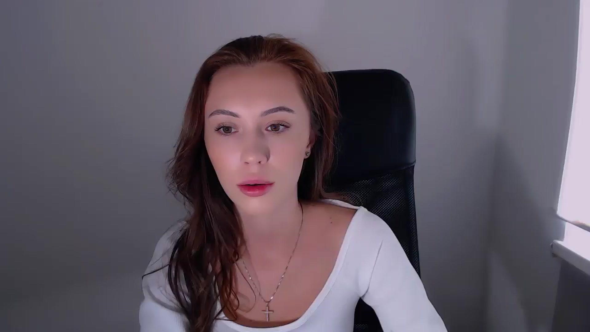 Gallery image thumbnail from Nikonara_'s myfreecams stream on, 06/16/2025, 14:20 image 3 of 20