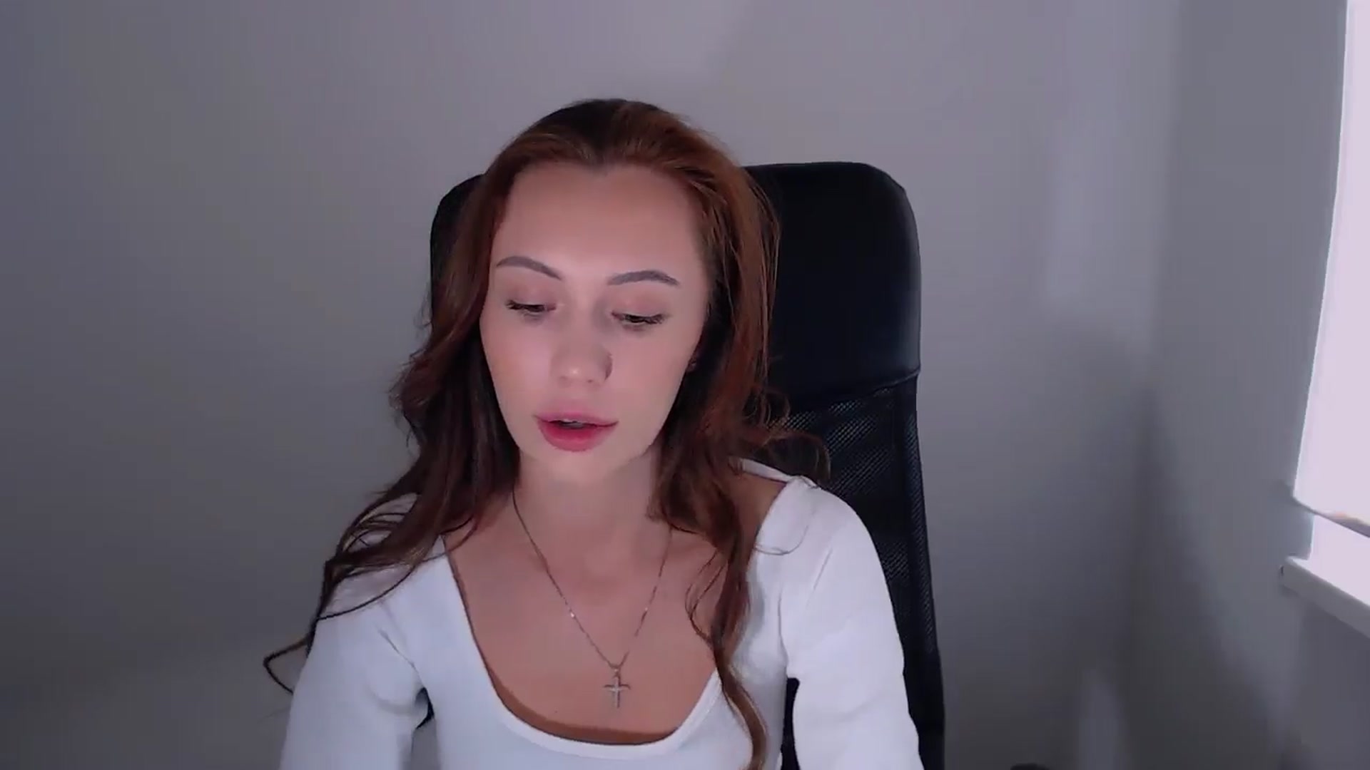 Gallery image thumbnail from Nikonara_'s myfreecams stream on, 06/16/2025, 14:20 image 19 of 20