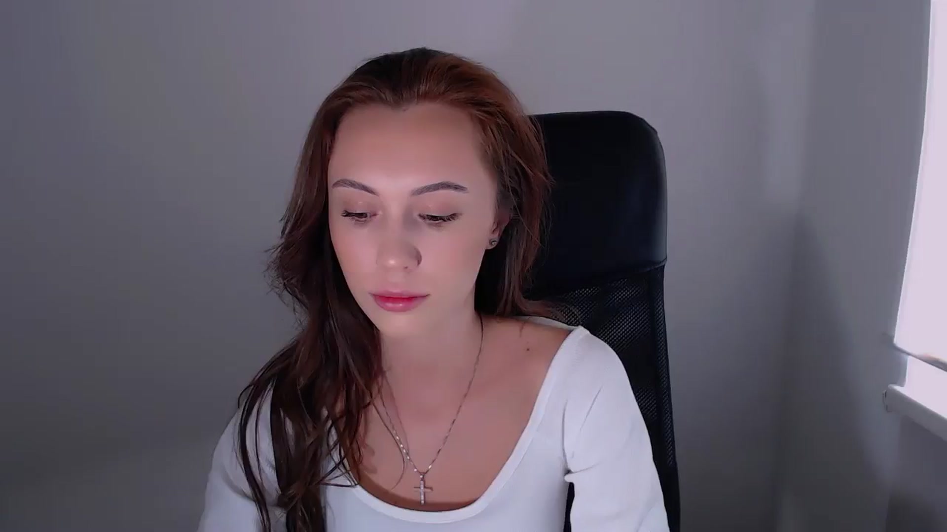 Gallery image thumbnail from Nikonara_'s myfreecams stream on, 06/16/2025, 14:20 image 1 of 20