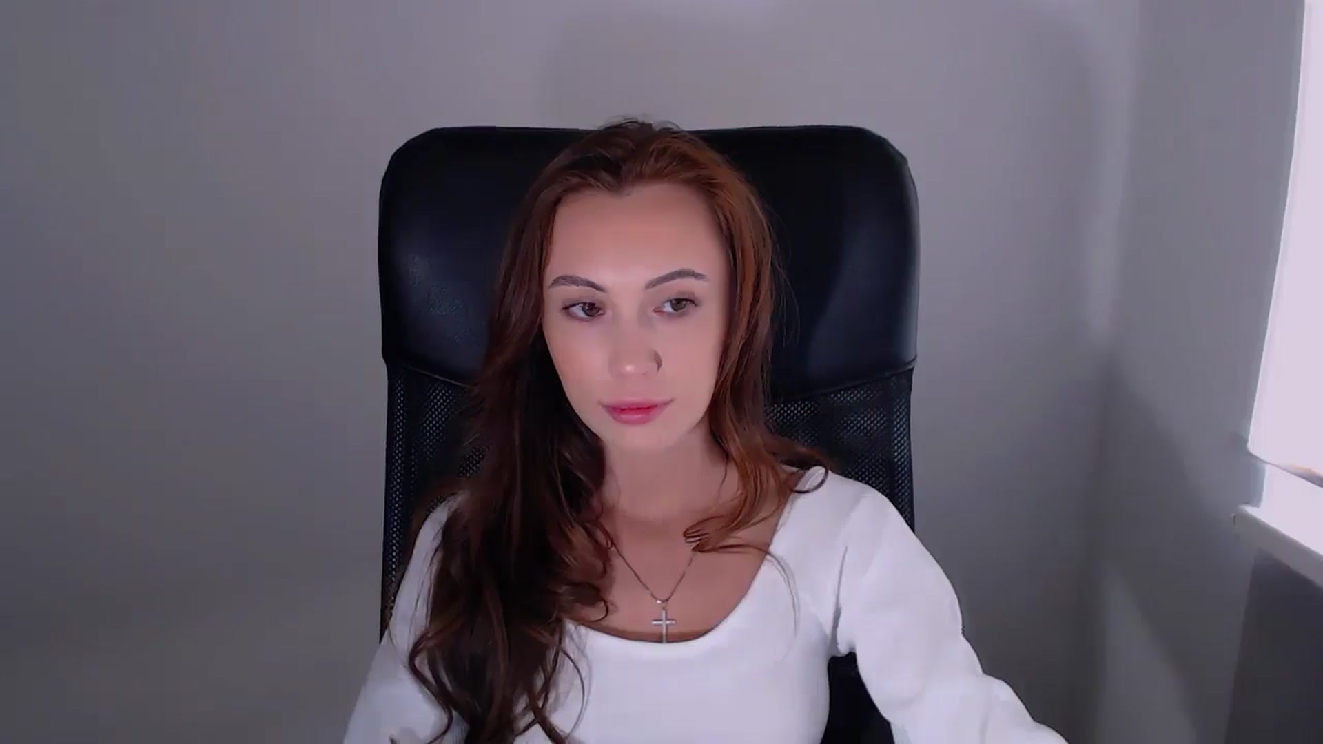 Gallery image thumbnail from Nikonara_'s myfreecams stream on, 06/16/2025, 15:36 image 6 of 20