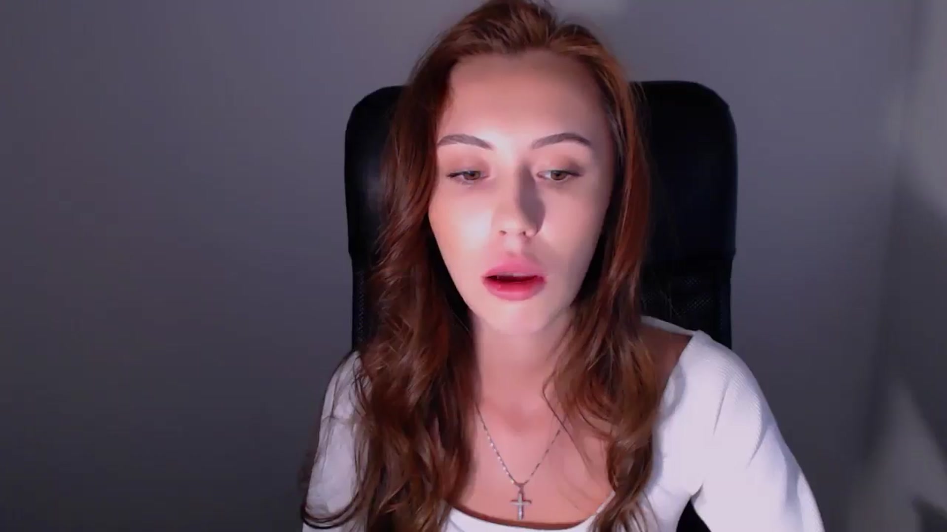 Gallery image thumbnail from Nikonara_'s myfreecams stream on, 06/16/2025, 18:08 image 14 of 20