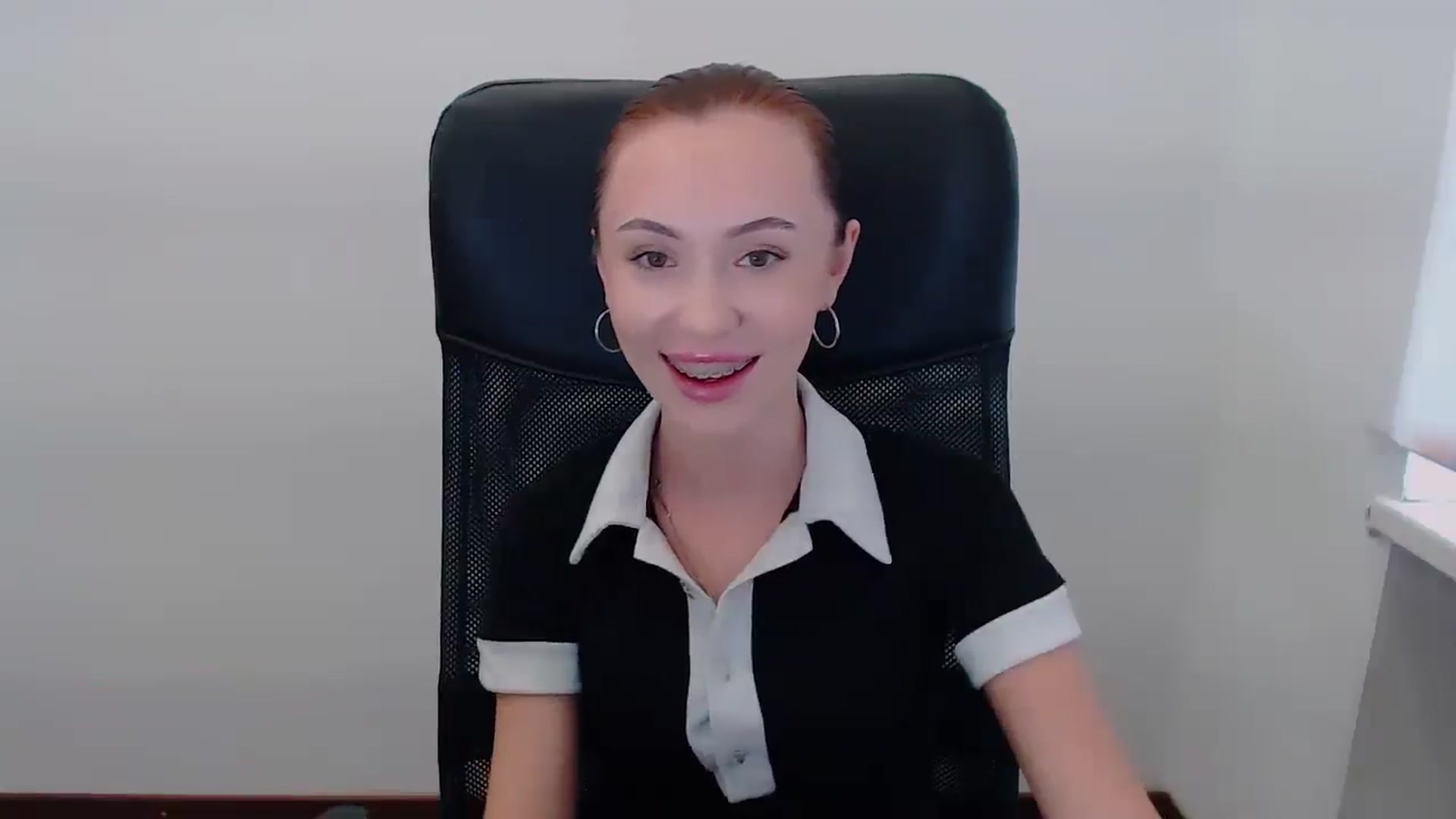 Gallery image thumbnail from Nikonara_'s myfreecams stream on, 06/17/2025, 15:46 image 13 of 20