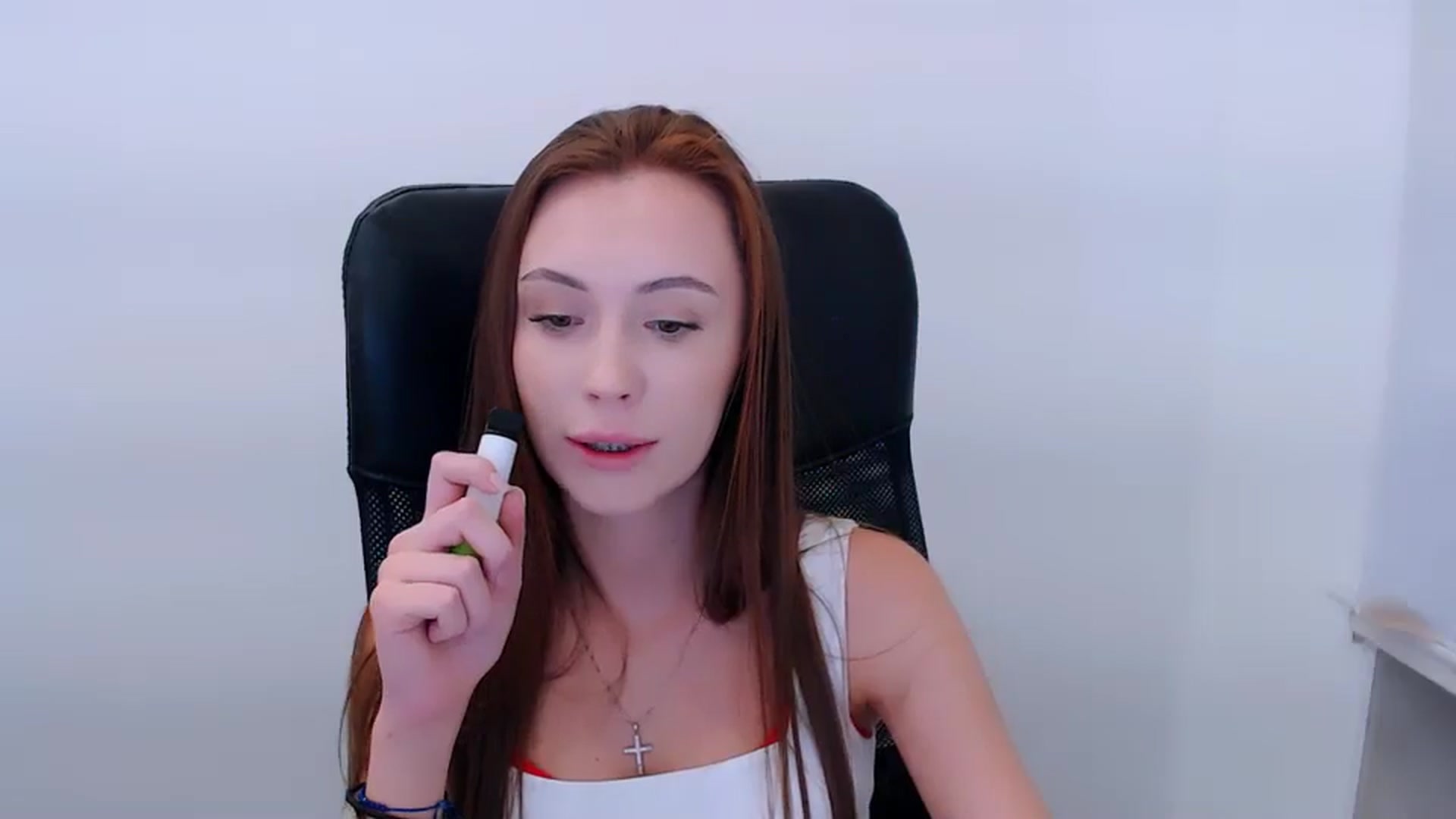 Gallery image thumbnail from Nikonara_'s myfreecams stream on, 06/22/2025, 18:05 image 12 of 20