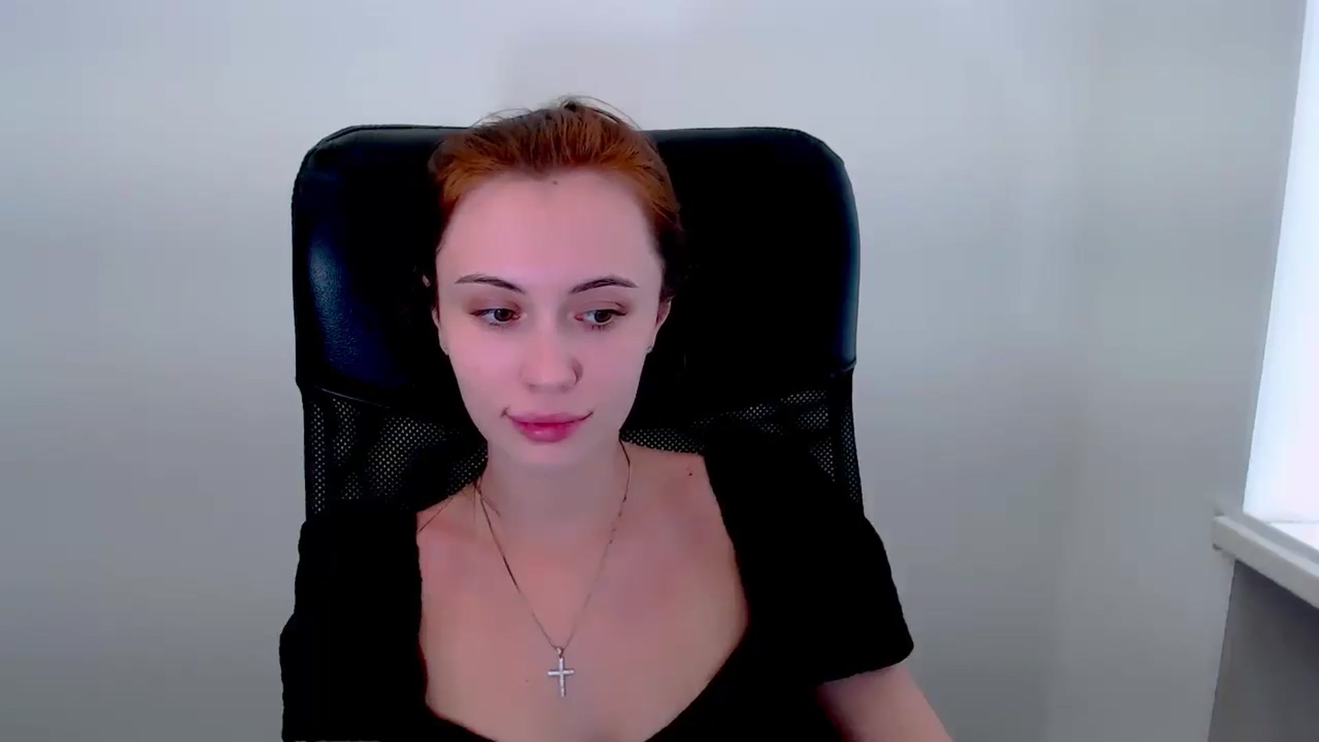 Gallery image thumbnail from Nikonara_'s myfreecams stream on, 07/01/2025, 12:24 image 4 of 20