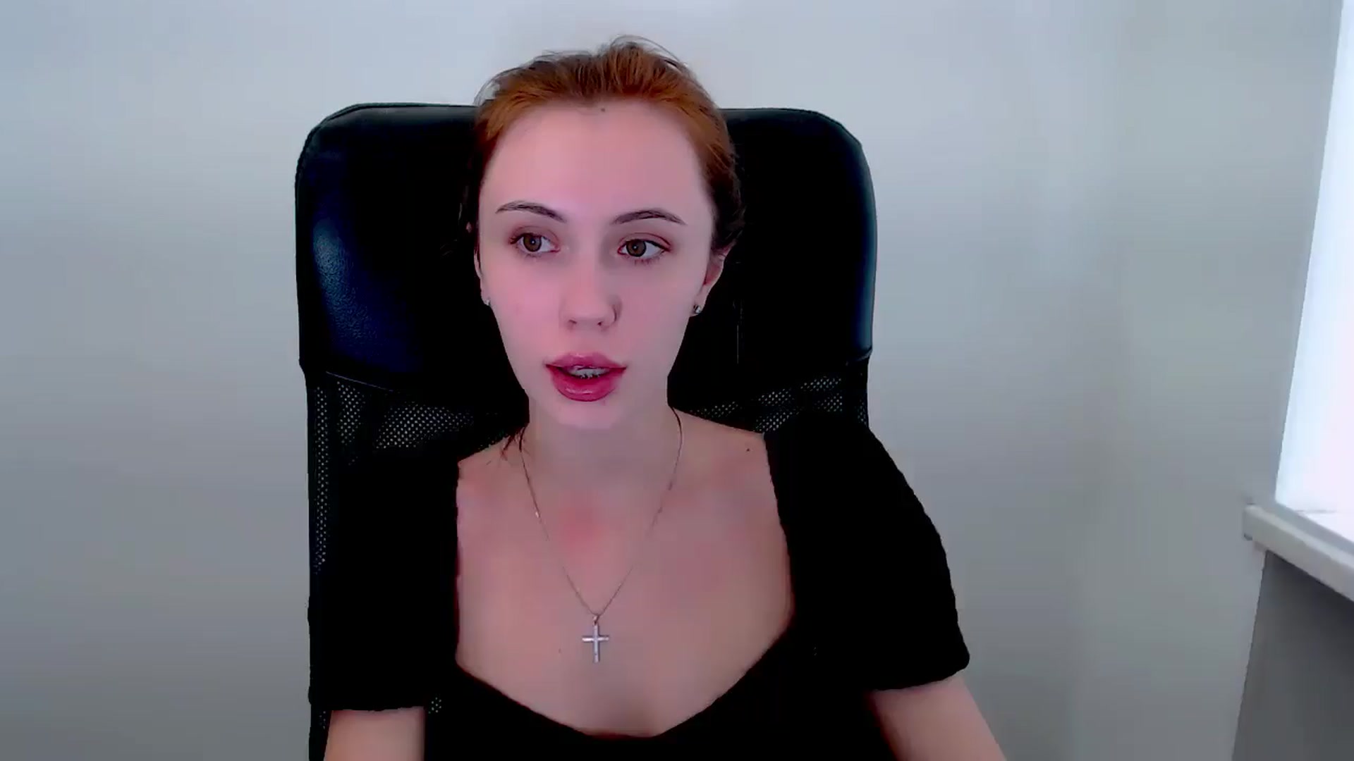 Gallery image thumbnail from Nikonara_'s myfreecams stream on, 07/01/2025, 12:24 image 14 of 20