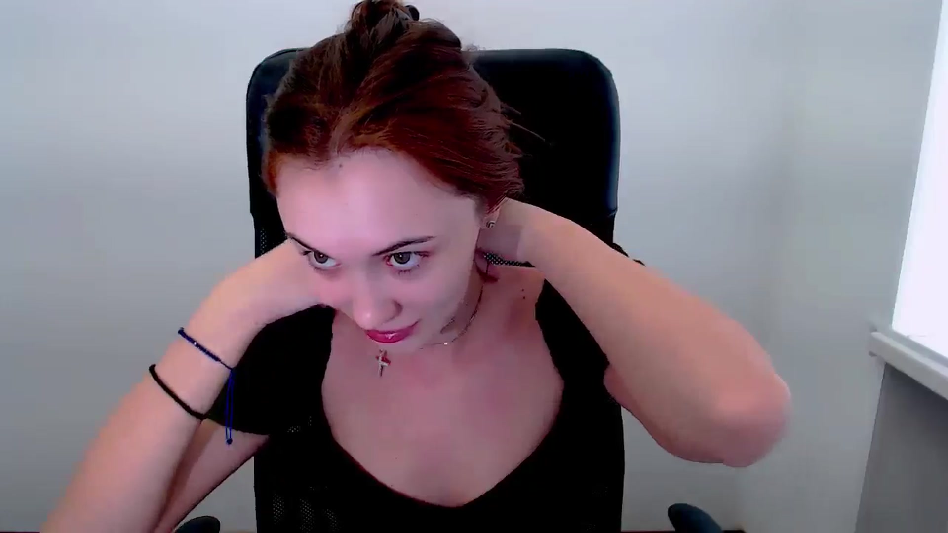 Gallery image thumbnail from Nikonara_'s myfreecams stream on, 07/01/2025, 13:07 image 9 of 20