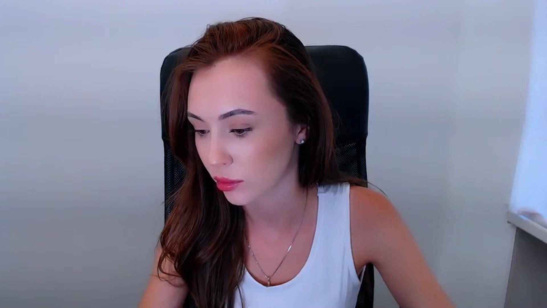 Gallery image thumbnail from Nikonara_'s myfreecams stream on, 07/06/2025, 17:03 image 5 of 20