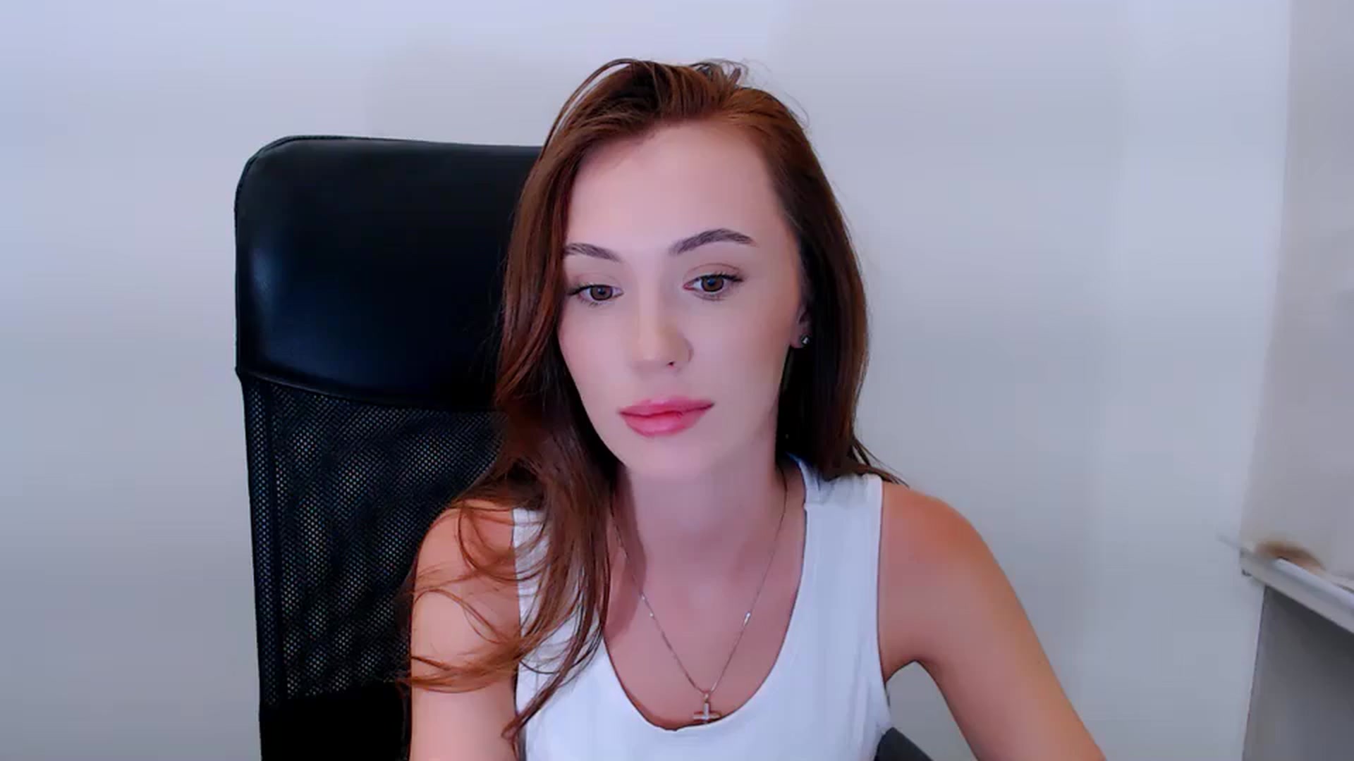 Gallery image thumbnail from Nikonara_'s myfreecams stream on, 07/06/2025, 18:43 image 10 of 20