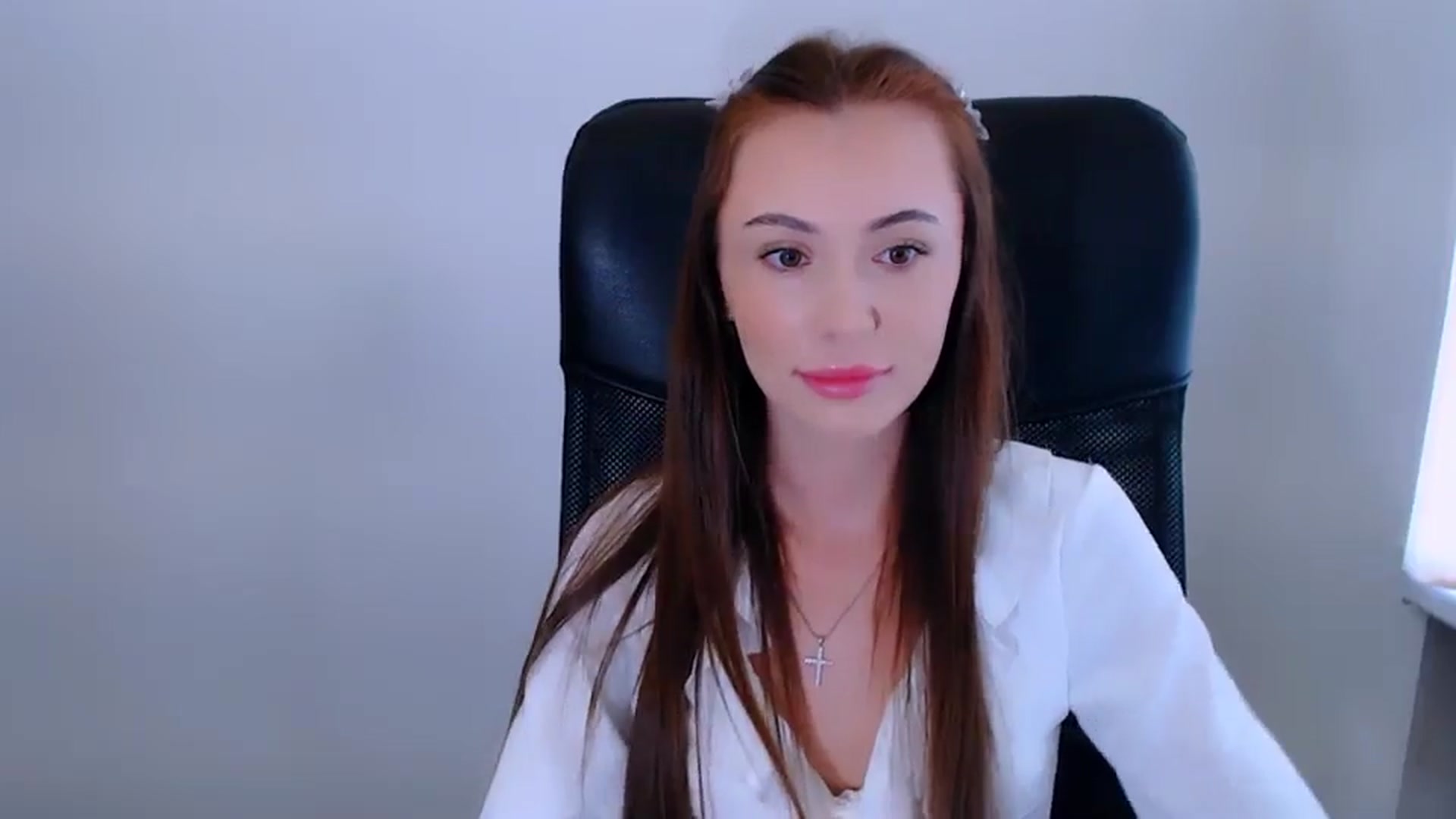 Gallery image thumbnail from Nikonara_'s myfreecams stream on, 07/07/2025, 11:22 image 10 of 20