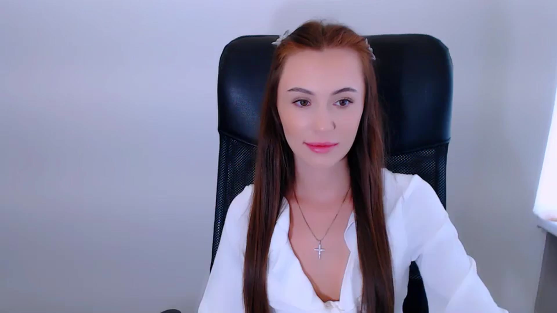 Gallery image thumbnail from Nikonara_'s myfreecams stream on, 07/07/2025, 12:37 image 2 of 20
