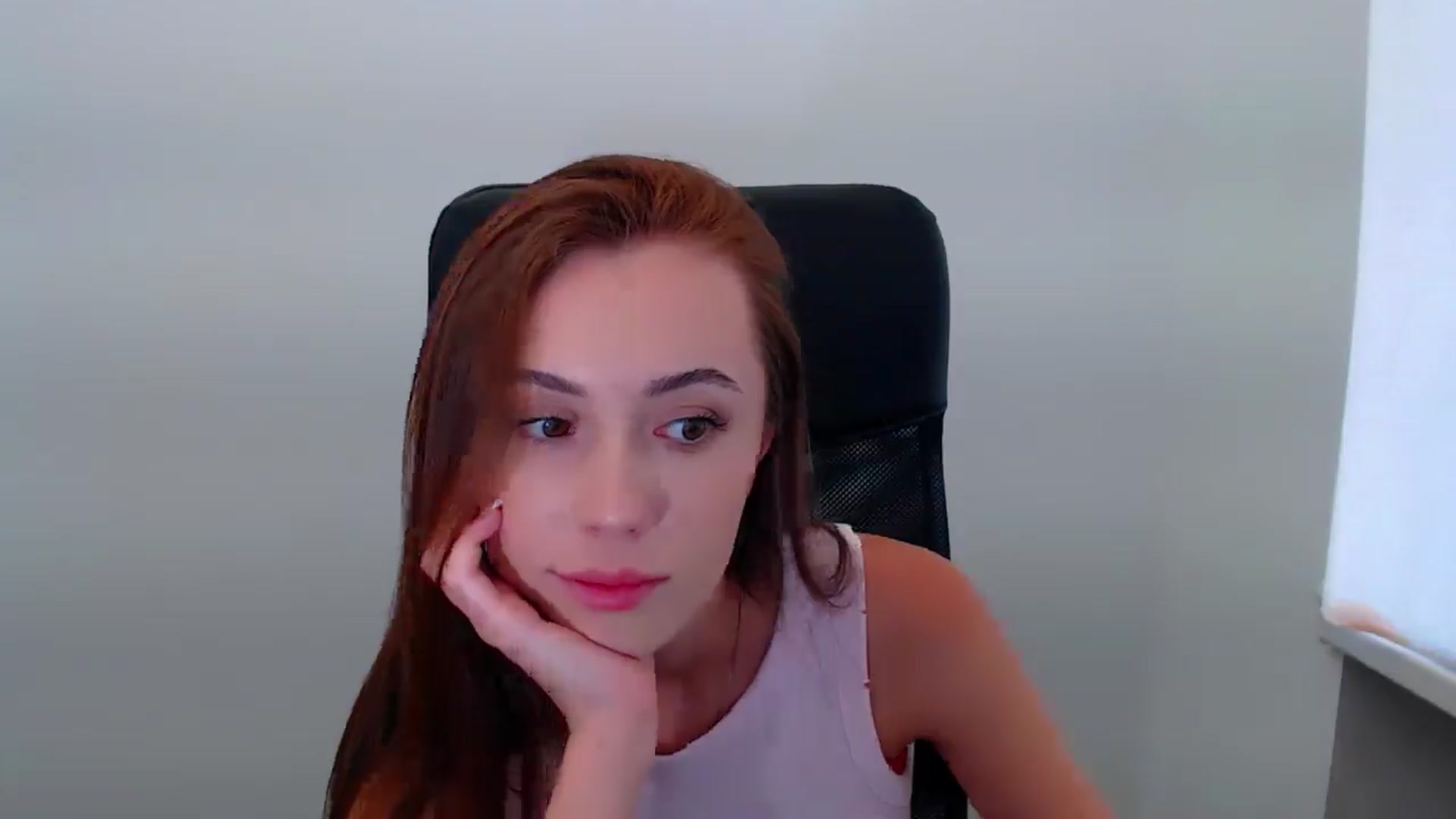 Gallery image thumbnail from Nikonara_'s myfreecams stream on, 07/12/2025, 15:52 image 19 of 20