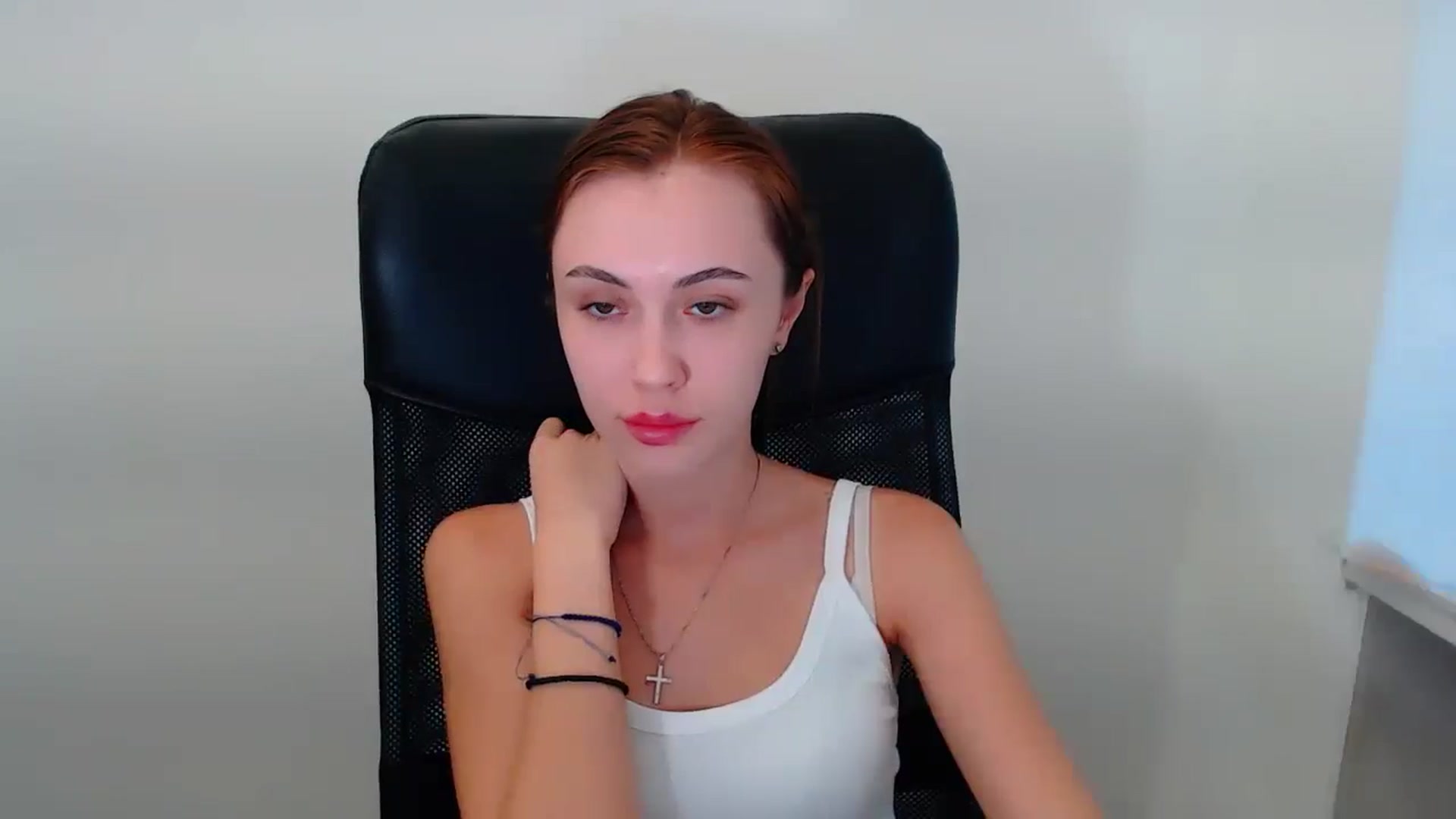 Gallery image thumbnail from Nikonara_'s myfreecams stream on, 07/15/2025, 16:22 image 18 of 20