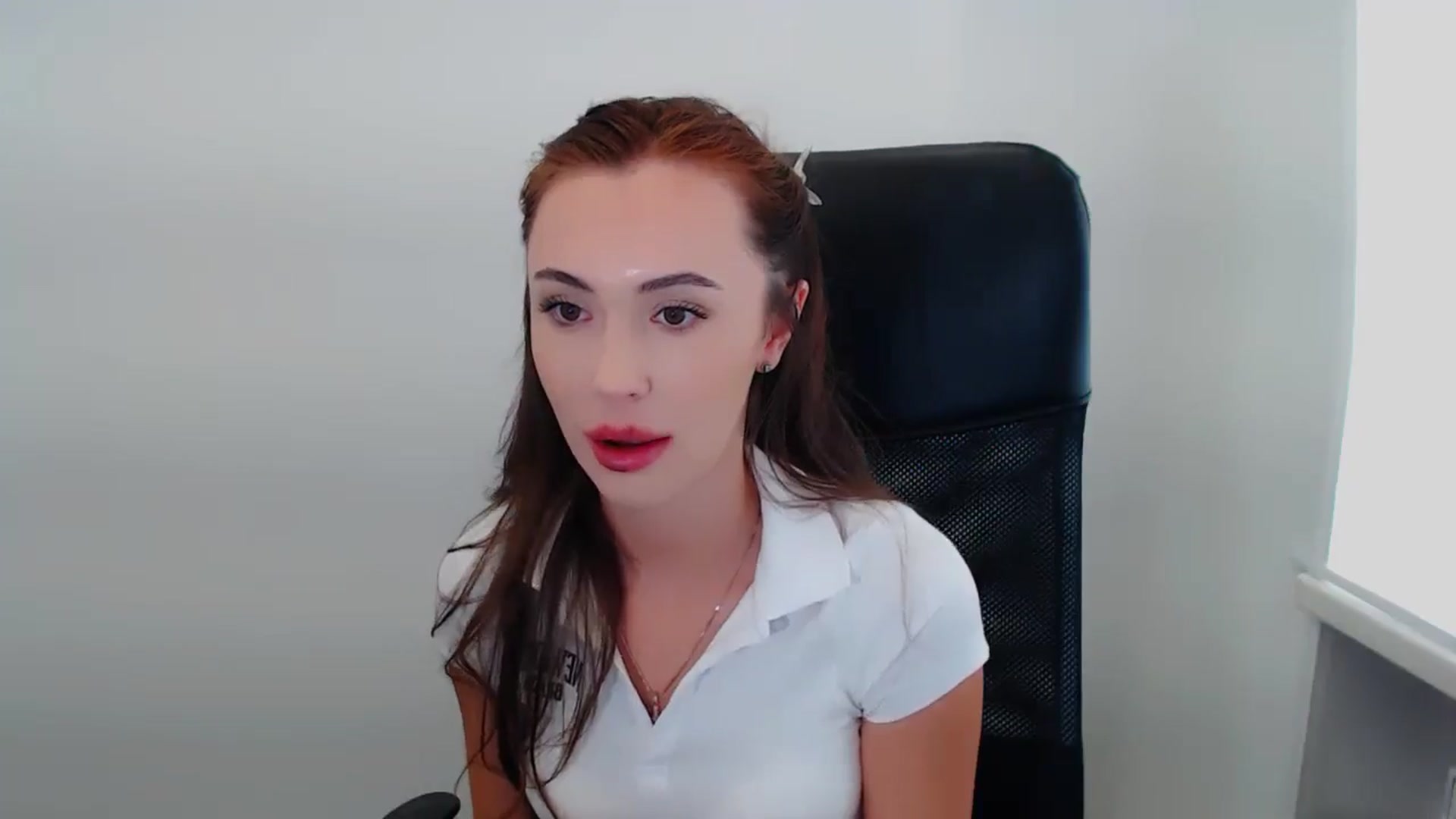 Gallery image thumbnail from Nikonara_'s myfreecams stream on, 07/19/2025, 12:49 image 20 of 20