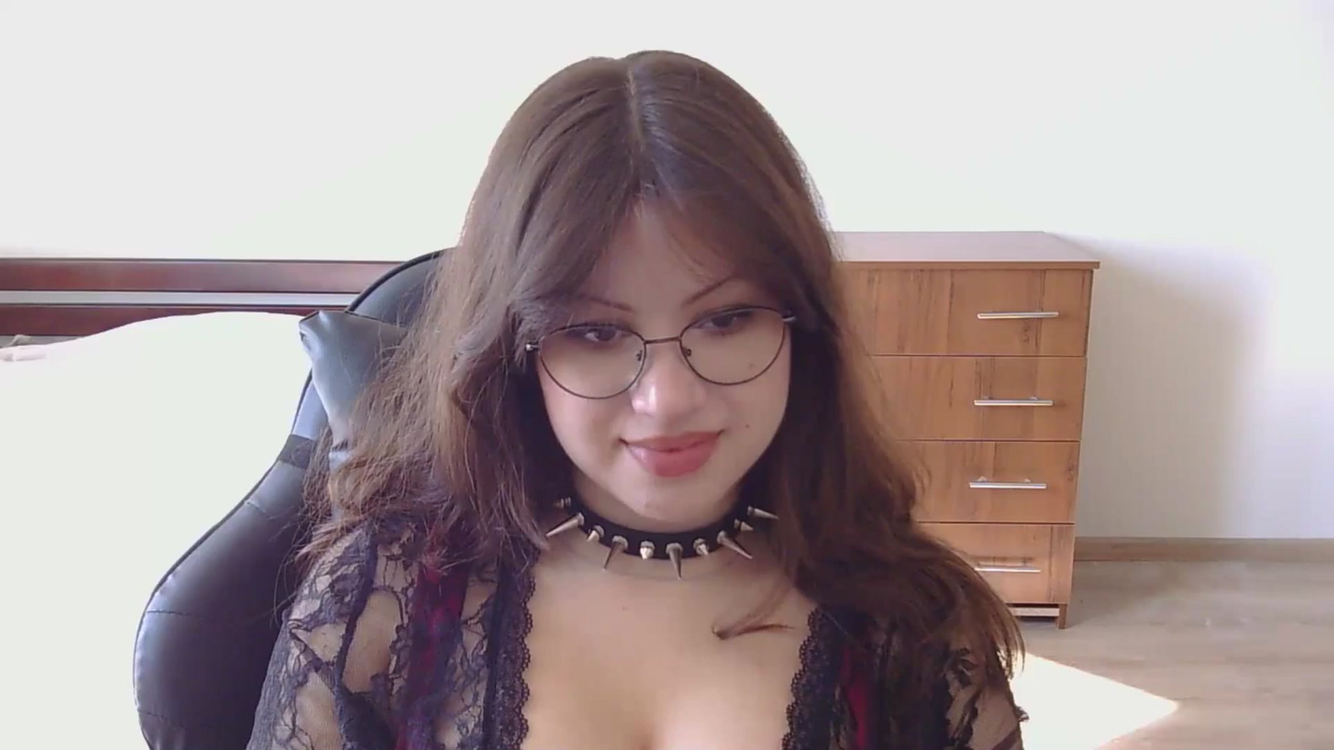 Gallery image thumbnail from NikssiKitty's myfreecams stream on, 03/10/2026, 13:38 image 1 of 20