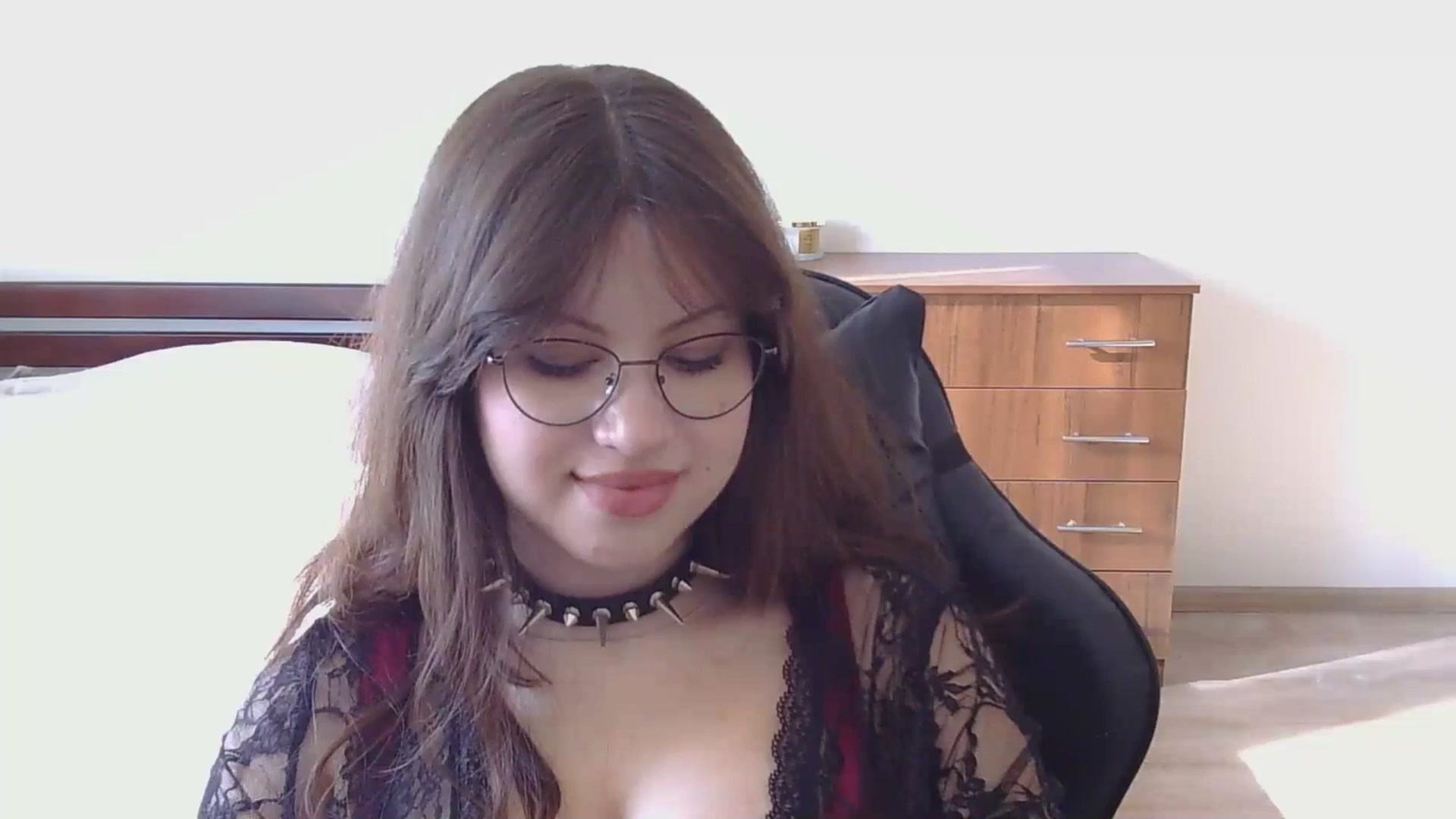 Gallery image thumbnail from NikssiKitty's myfreecams stream on, 03/10/2026, 13:38 image 18 of 20