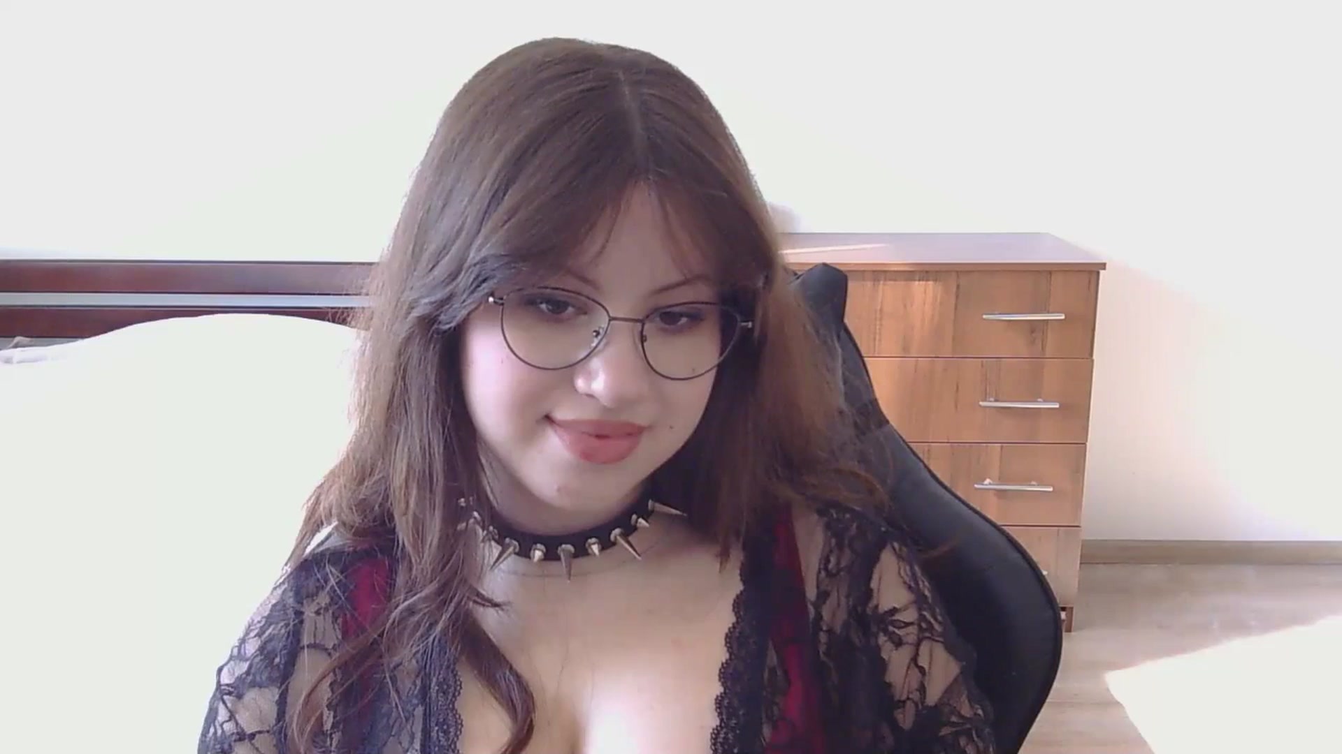 Gallery image thumbnail from NikssiKitty's myfreecams stream on, 03/10/2026, 13:38 image 16 of 20