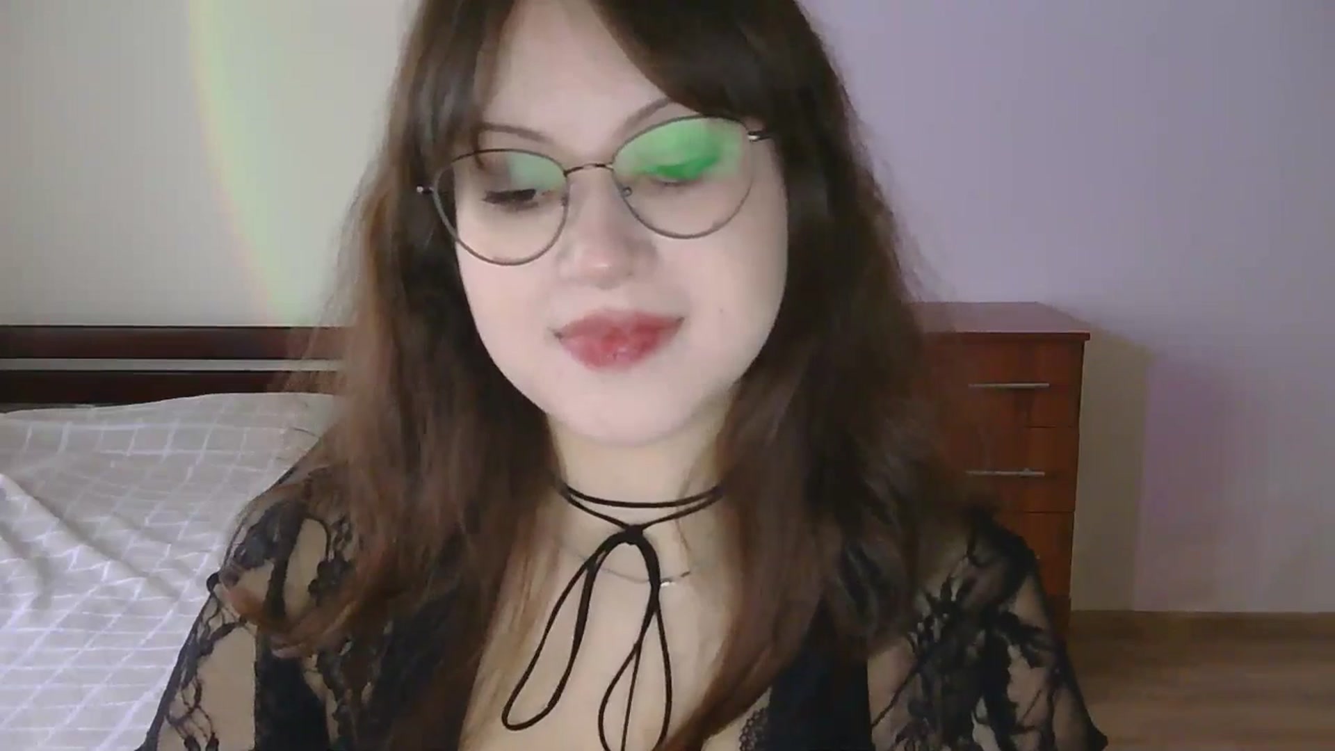 Gallery image thumbnail from NikssiKitty's myfreecams stream on, 03/31/2026, 15:24 image 15 of 20
