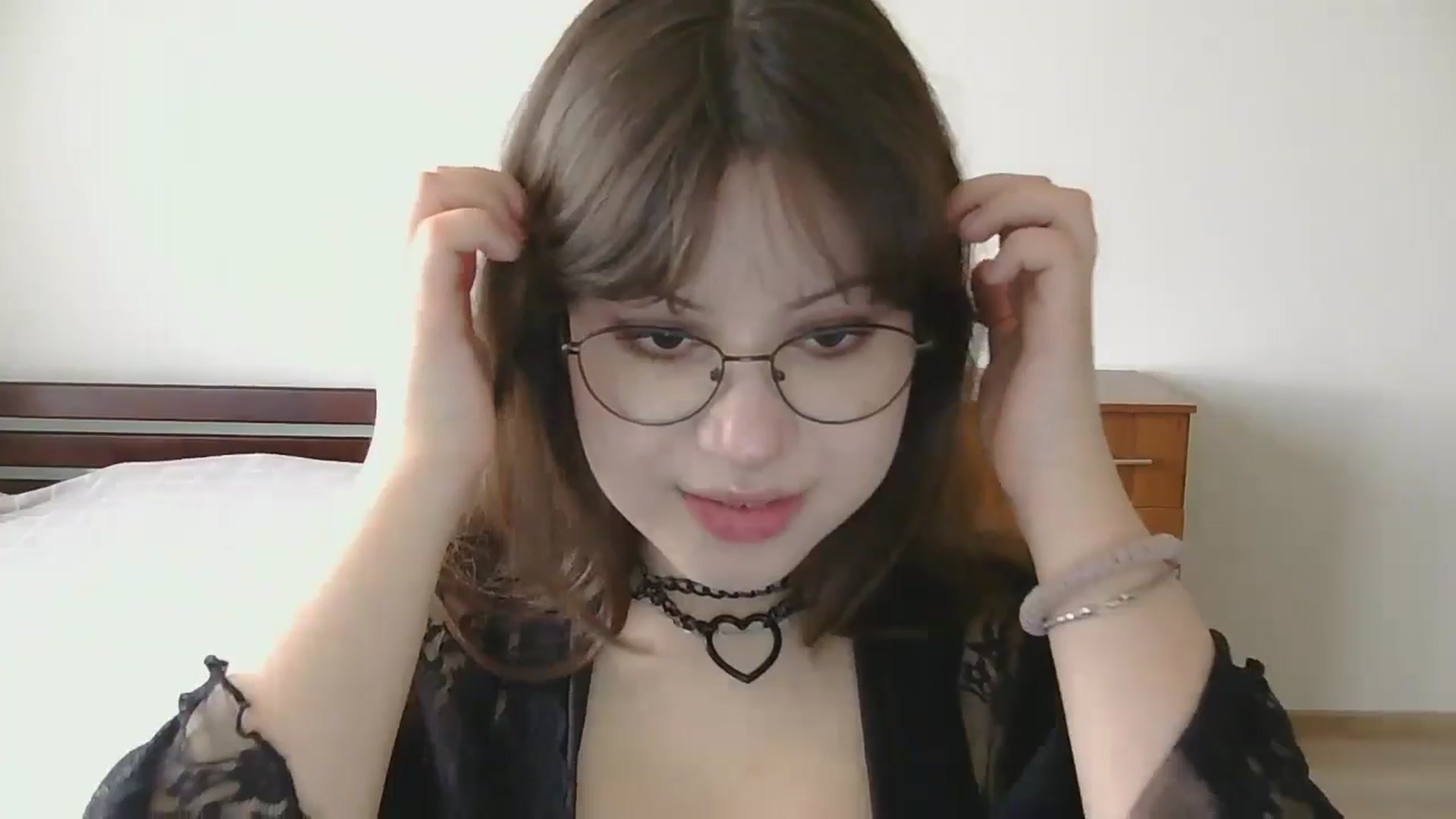 Gallery image thumbnail from NikssiKitty's myfreecams stream on, 04/06/2026, 14:02 image 7 of 20