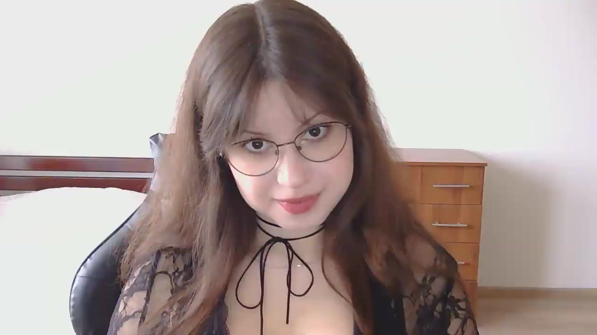 Gallery image thumbnail from NikssiKitty's myfreecams stream on, 04/11/2026, 14:56 image 19 of 20