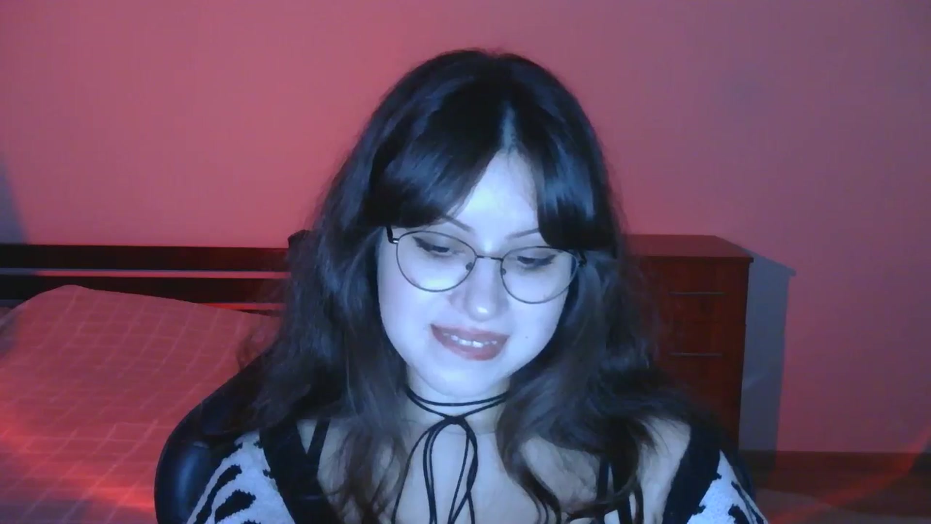 Gallery image thumbnail from NikssiKitty's myfreecams stream on, 04/20/2026, 18:25 image 20 of 20