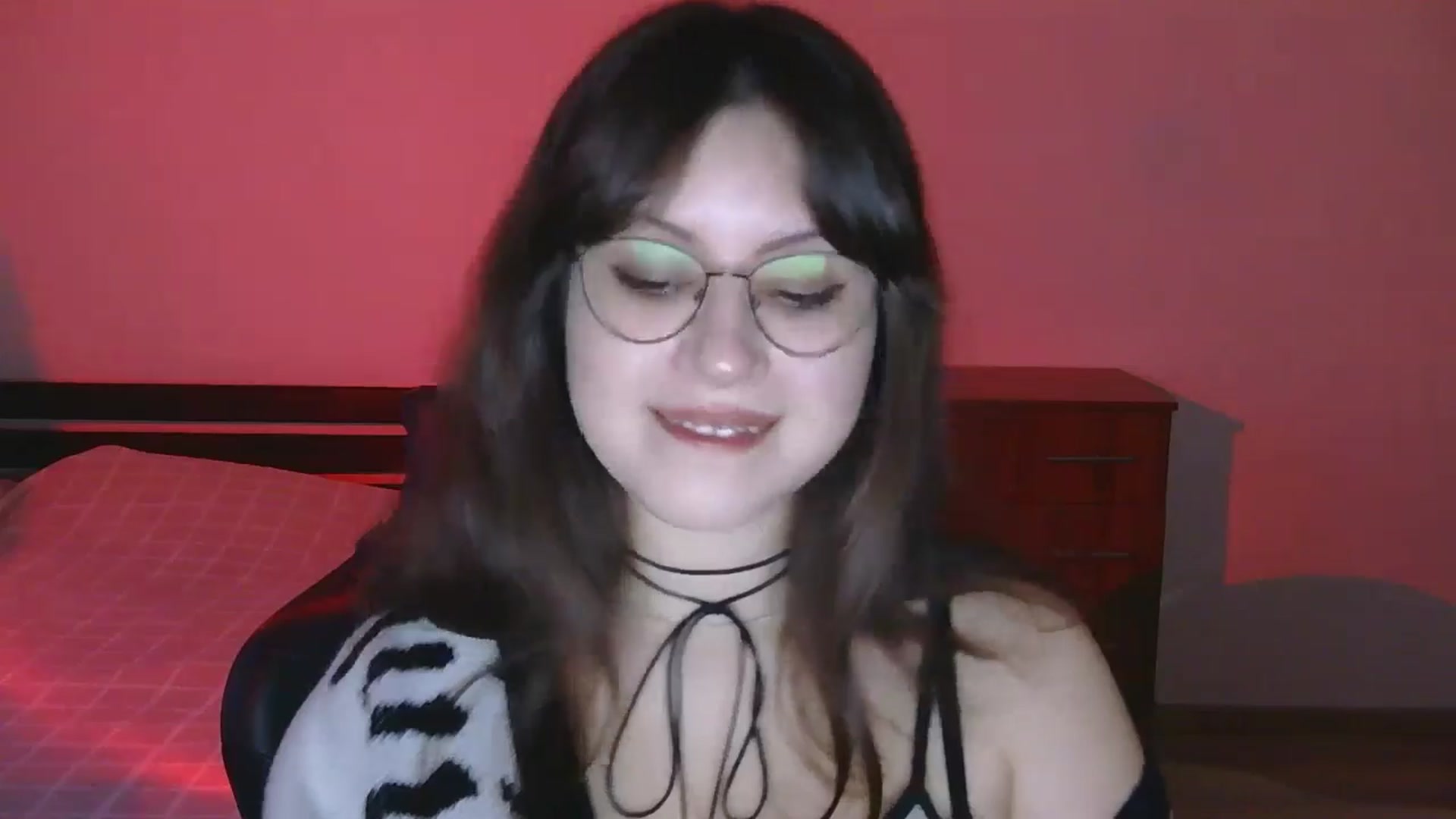 Gallery image thumbnail from NikssiKitty's myfreecams stream on, 04/20/2026, 18:25 image 4 of 20