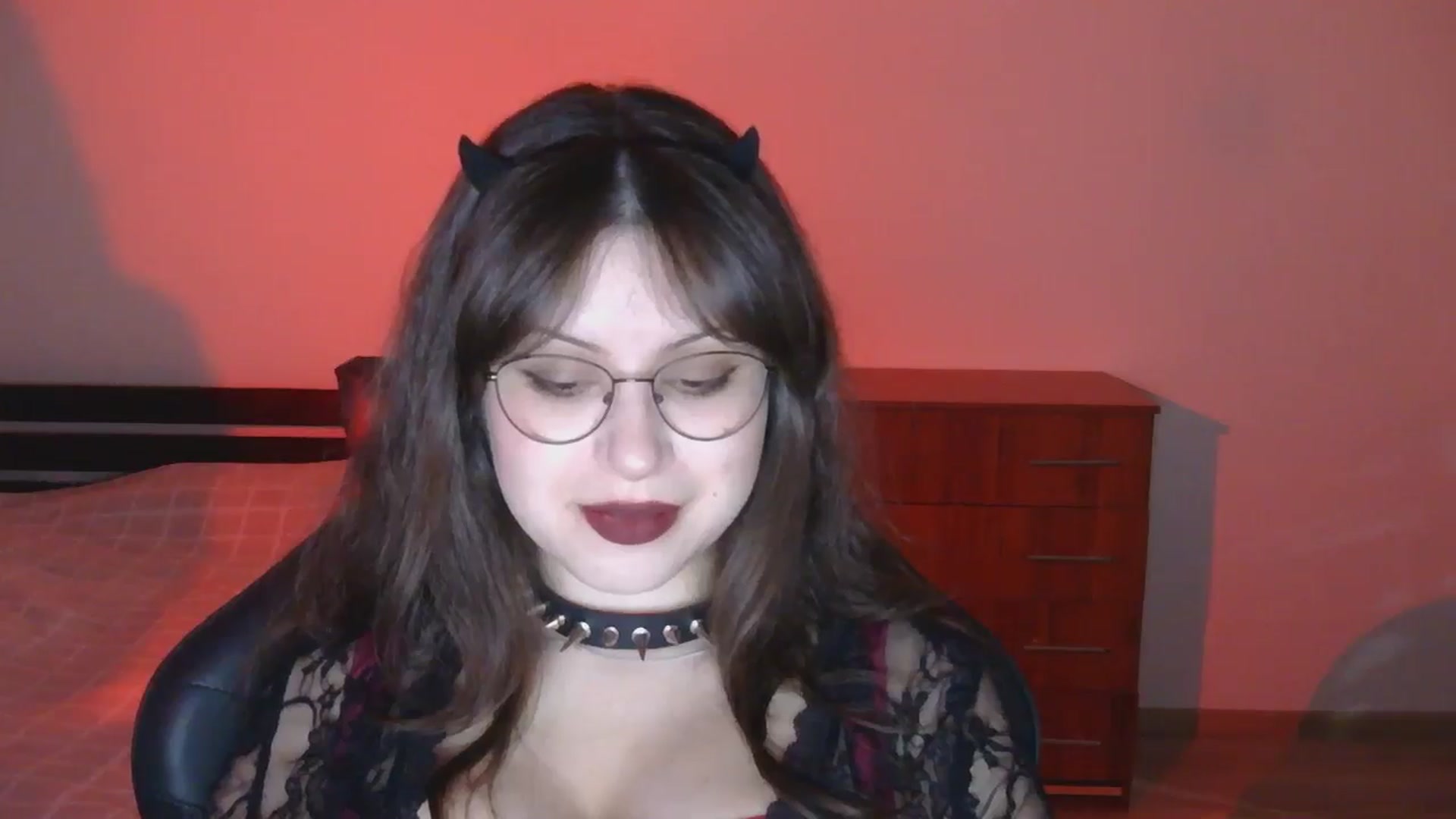Gallery image thumbnail from NikssiKitty's myfreecams stream on, 04/22/2026, 19:08 image 8 of 20