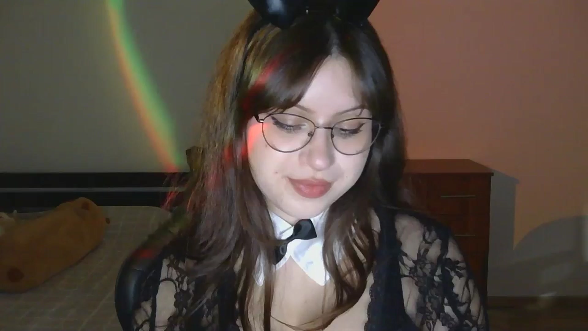 Gallery image thumbnail from NikssiKitty's myfreecams stream on, 04/25/2026, 20:12 image 12 of 20