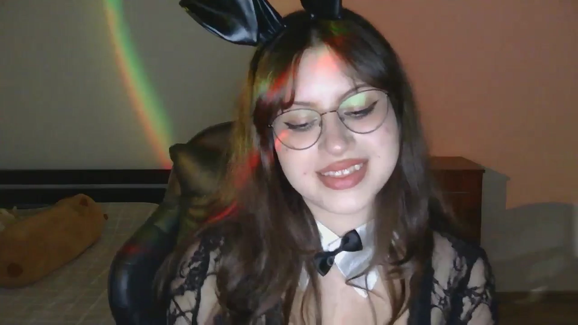 Gallery image thumbnail from NikssiKitty's myfreecams stream on, 04/25/2026, 20:12 image 17 of 20