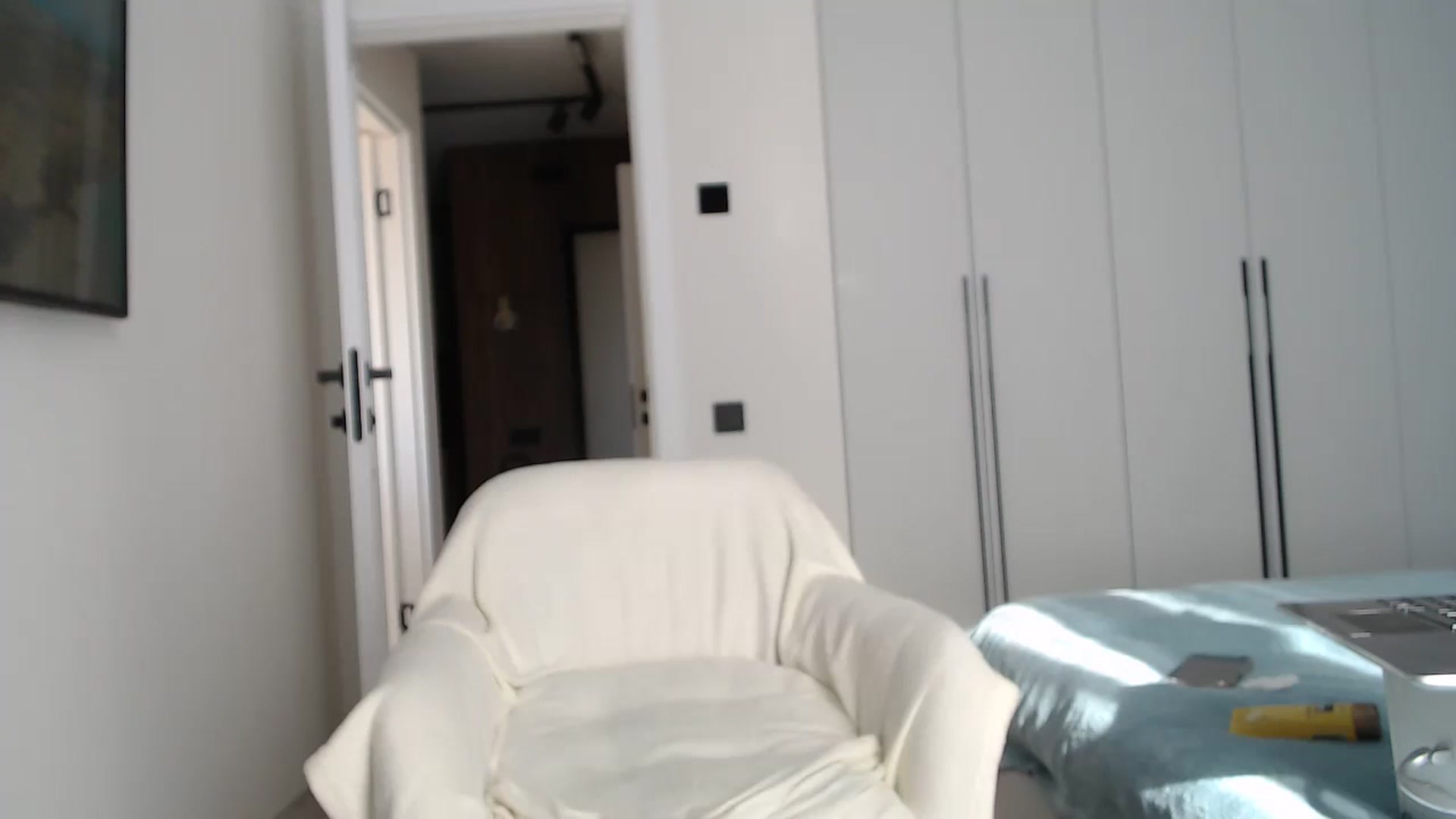 Gallery image thumbnail from Nimfida_'s myfreecams stream on, 04/21/2025, 15:01 image 10 of 20