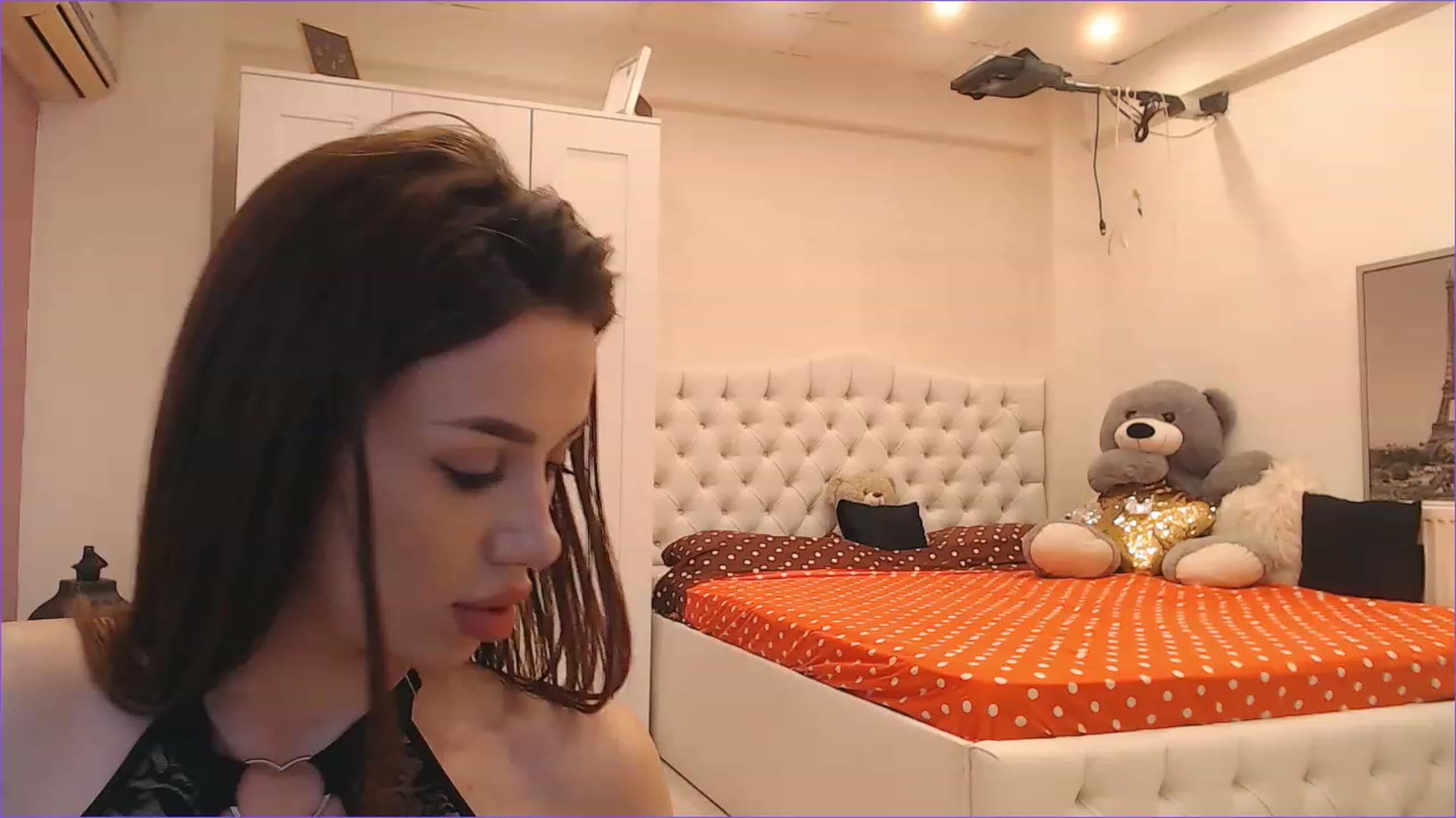Gallery image thumbnail from NinaChanel's myfreecams stream on, 06/03/2023, 11:45 image 10 of 20