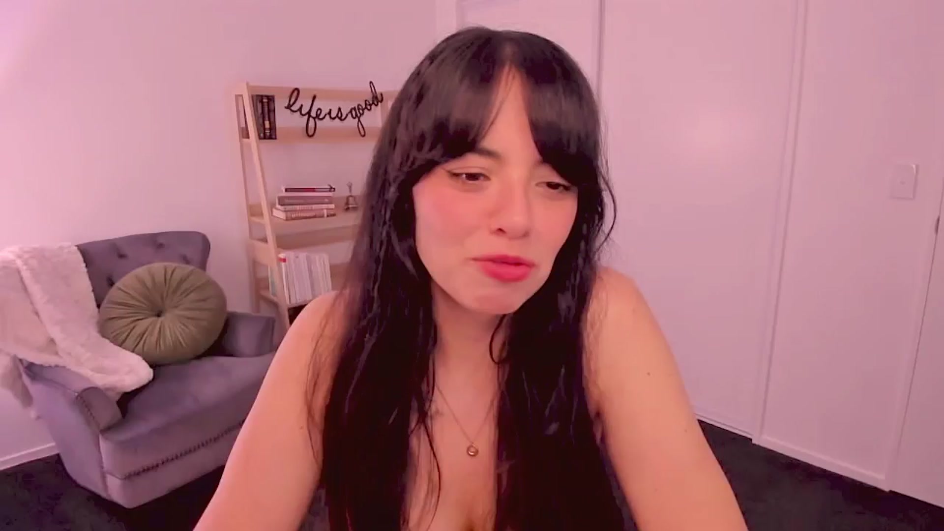 Gallery image thumbnail from NinaKarina's myfreecams stream on, 09/12/2025, 04:16 image 9 of 20