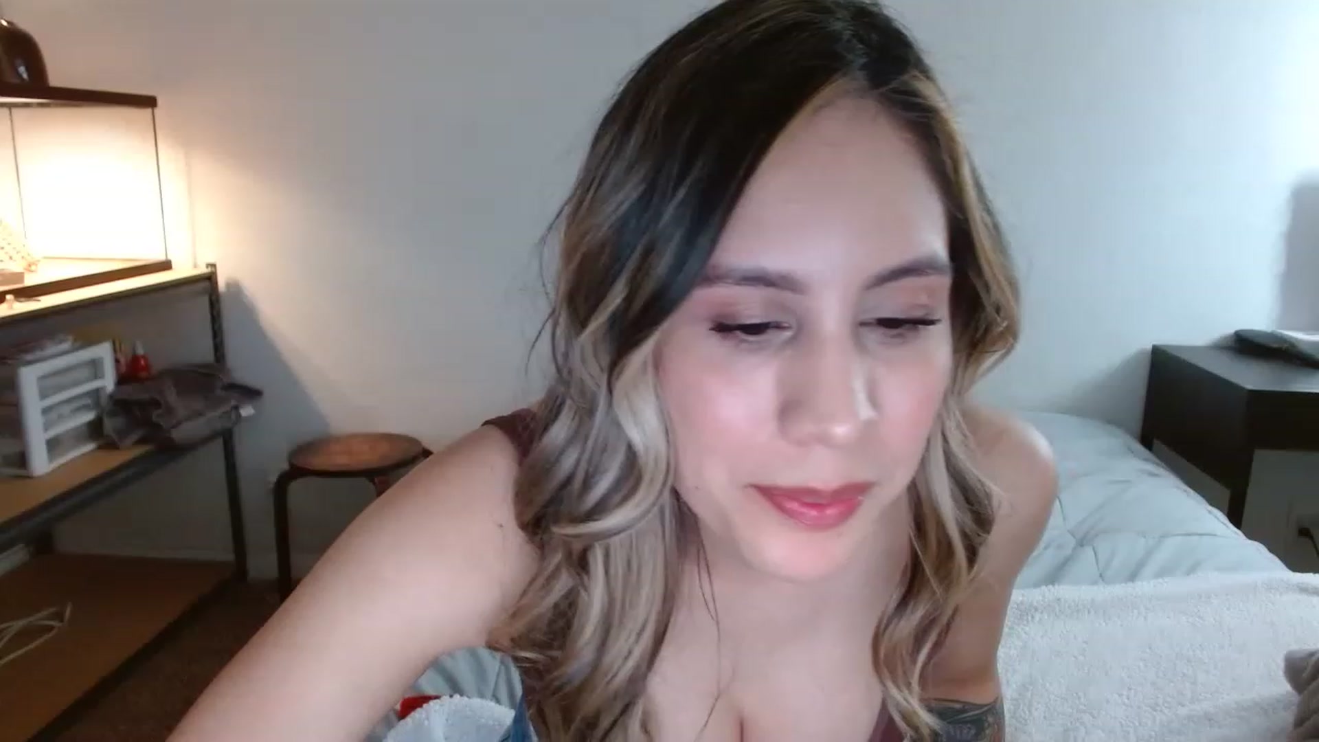Gallery image thumbnail from NinaM3's myfreecams stream on, 03/31/2023, 02:24 image 10 of 20