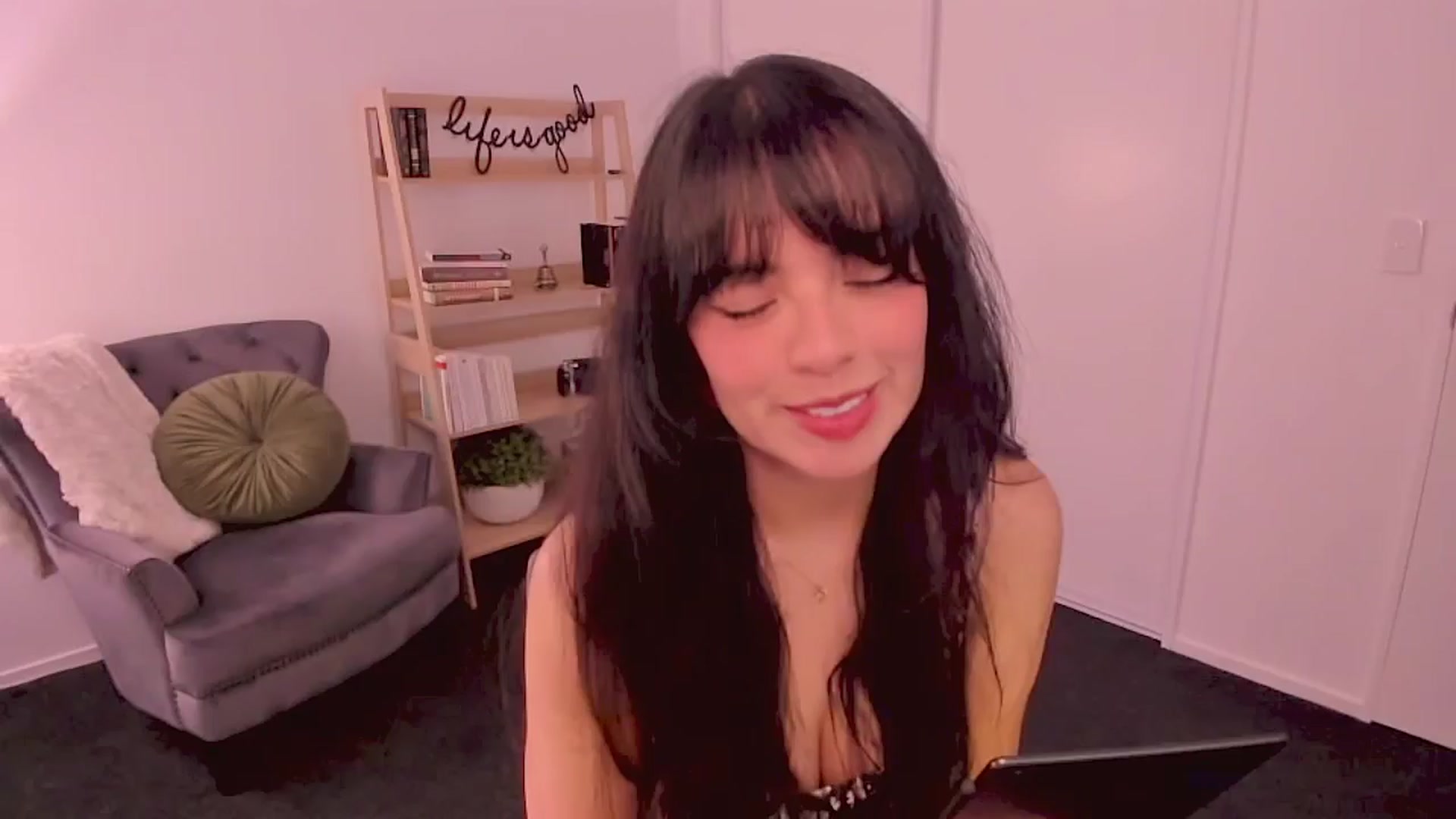 Gallery image thumbnail from NinaPanchita's myfreecams stream on, 09/07/2025, 05:40 image 1 of 20