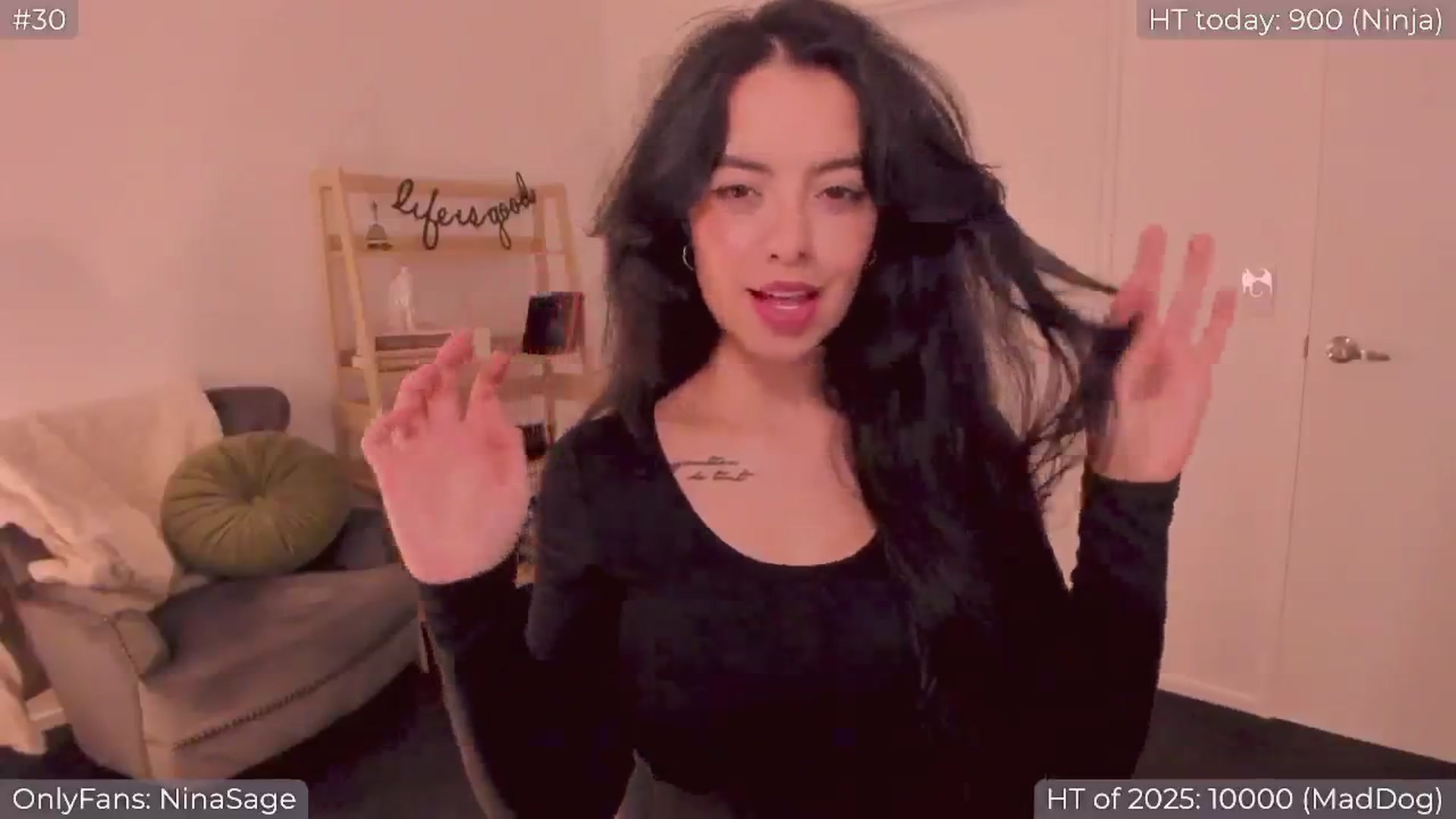 Gallery image thumbnail from NinaSage's myfreecams stream on, 01/03/2025, 05:54 image 4 of 20