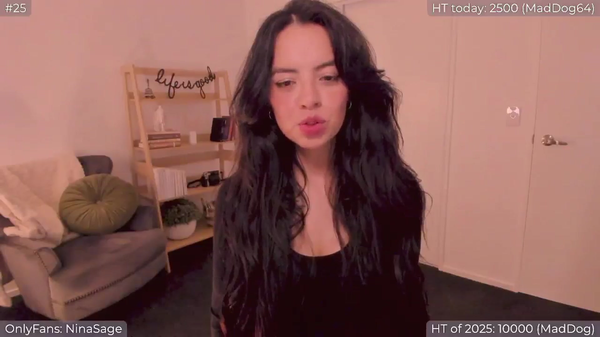 Gallery image thumbnail from NinaSage's myfreecams stream on, 01/03/2025, 05:54 image 14 of 20