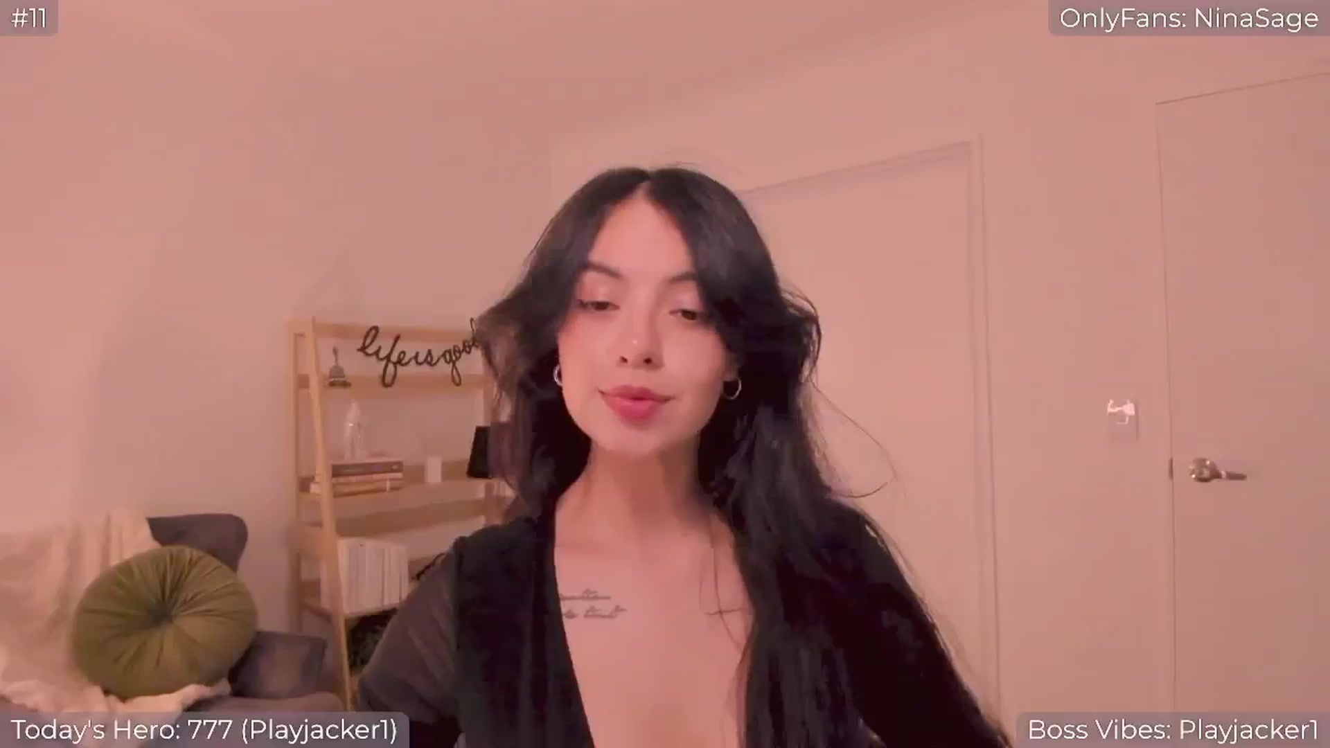 Gallery image thumbnail from NinaSage's myfreecams stream on, 01/12/2025, 06:14 image 7 of 20