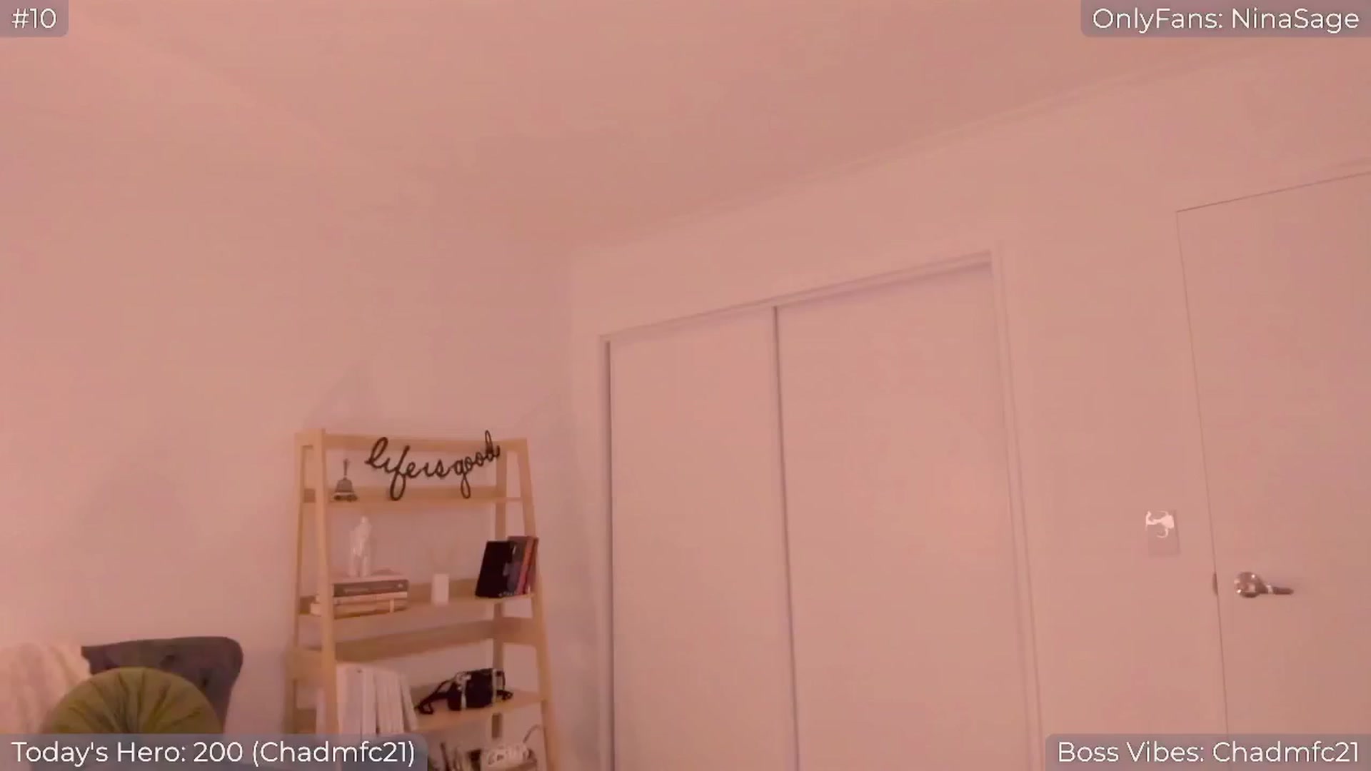 Gallery image thumbnail from NinaSage's myfreecams stream on, 01/16/2025, 05:19 image 3 of 20