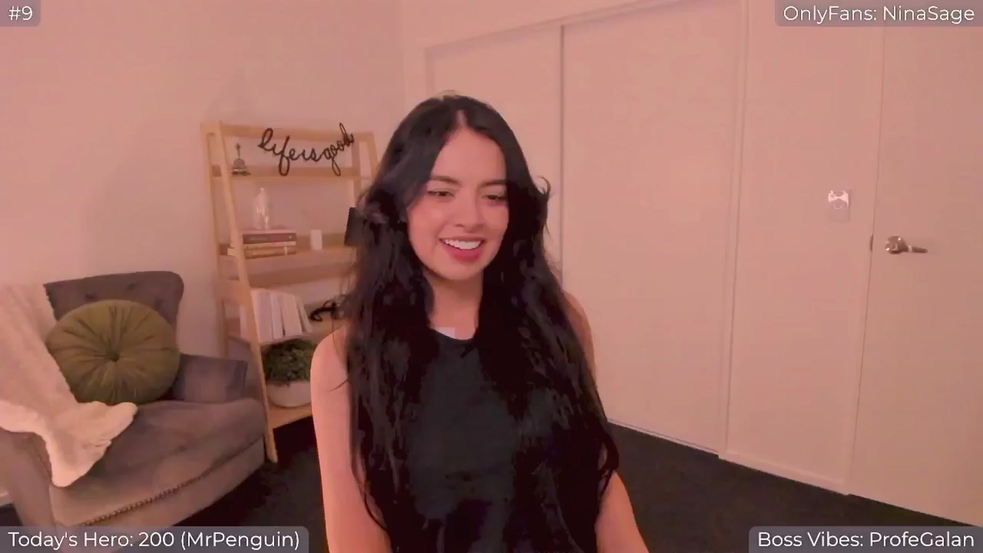 Gallery image thumbnail from NinaSage's myfreecams stream on, 01/25/2025, 02:16 image 13 of 20